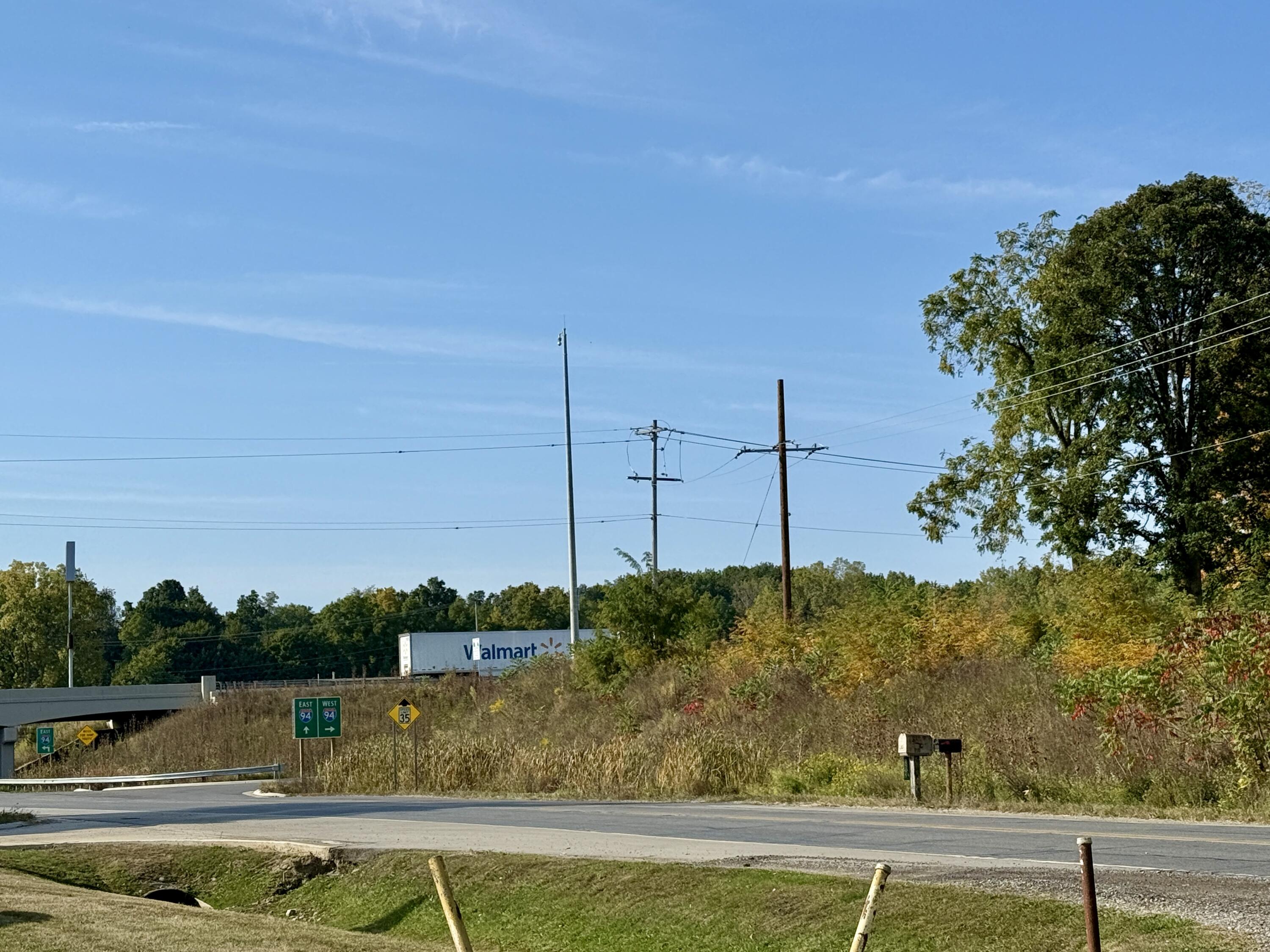 N Parma Road Property Photo 20