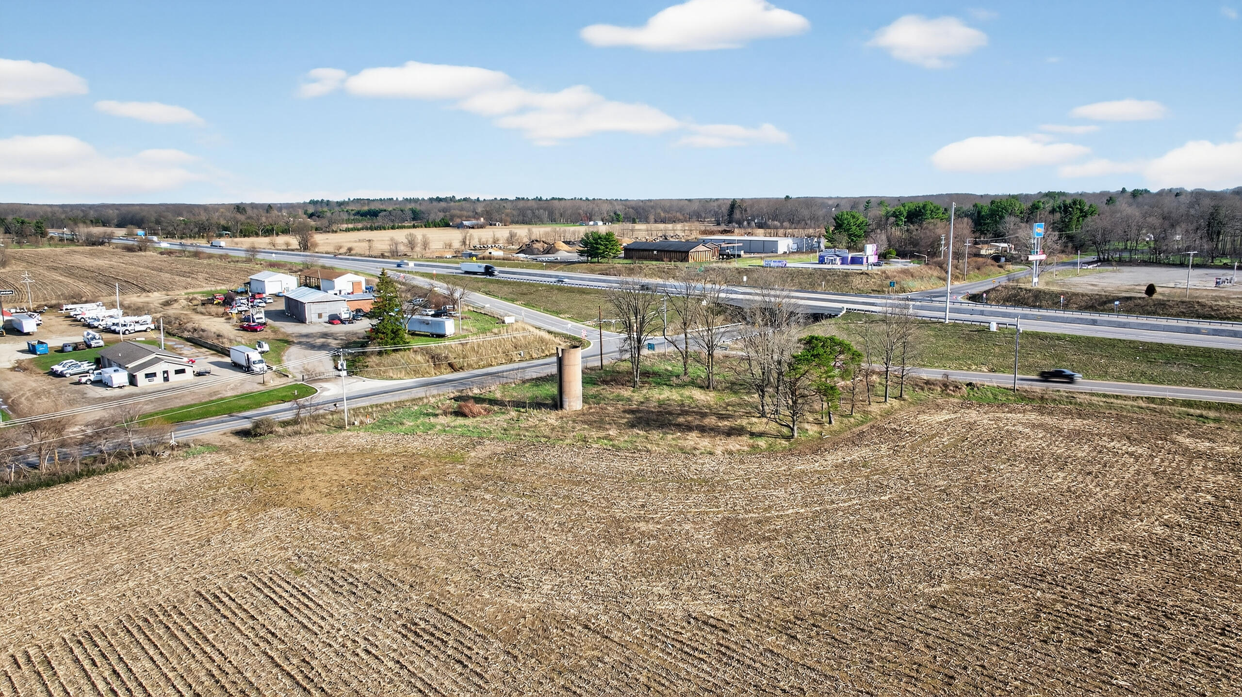 N Parma Road Property Photo 23
