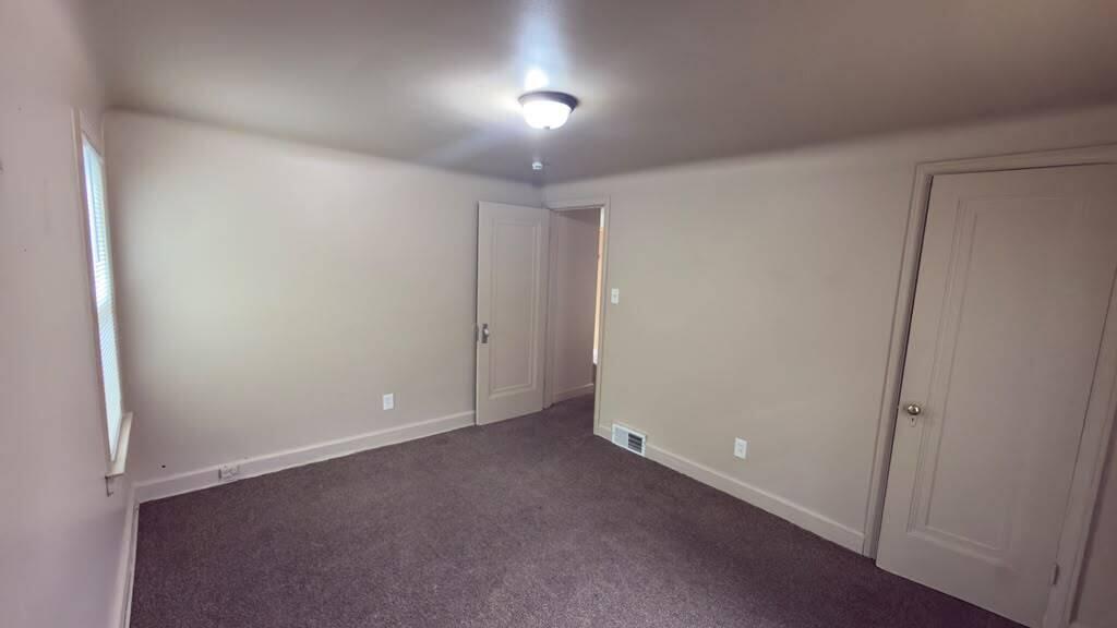 11545 Kenmoor Street Property Photo 15