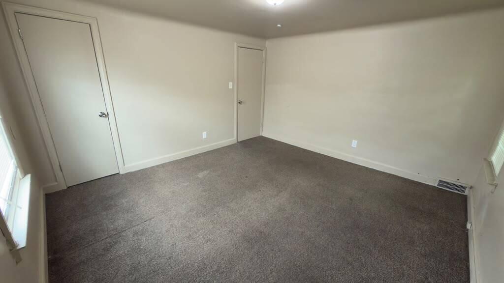 11545 Kenmoor Street Property Photo 18