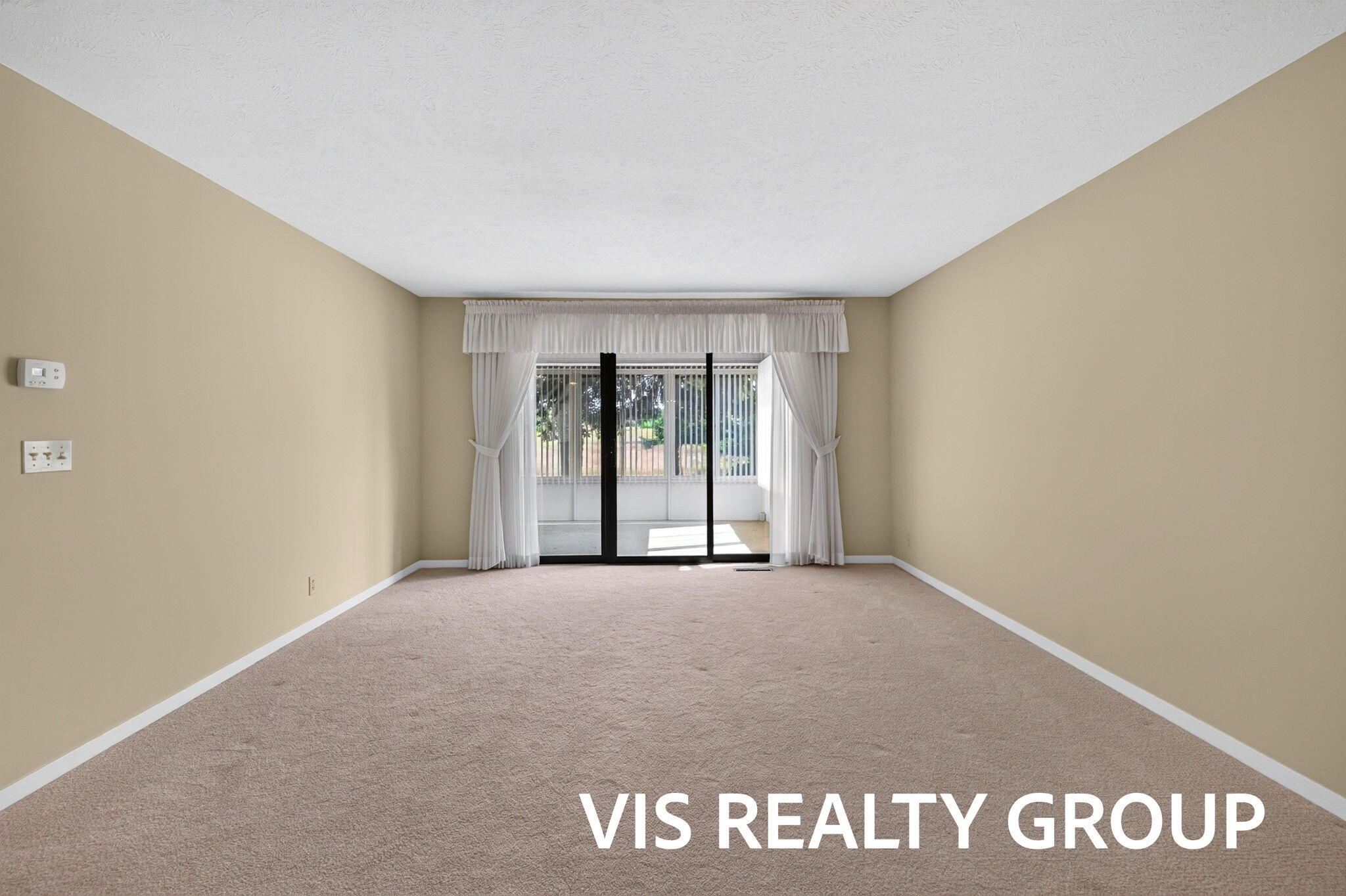 851 Claremont Court Property Photo 14