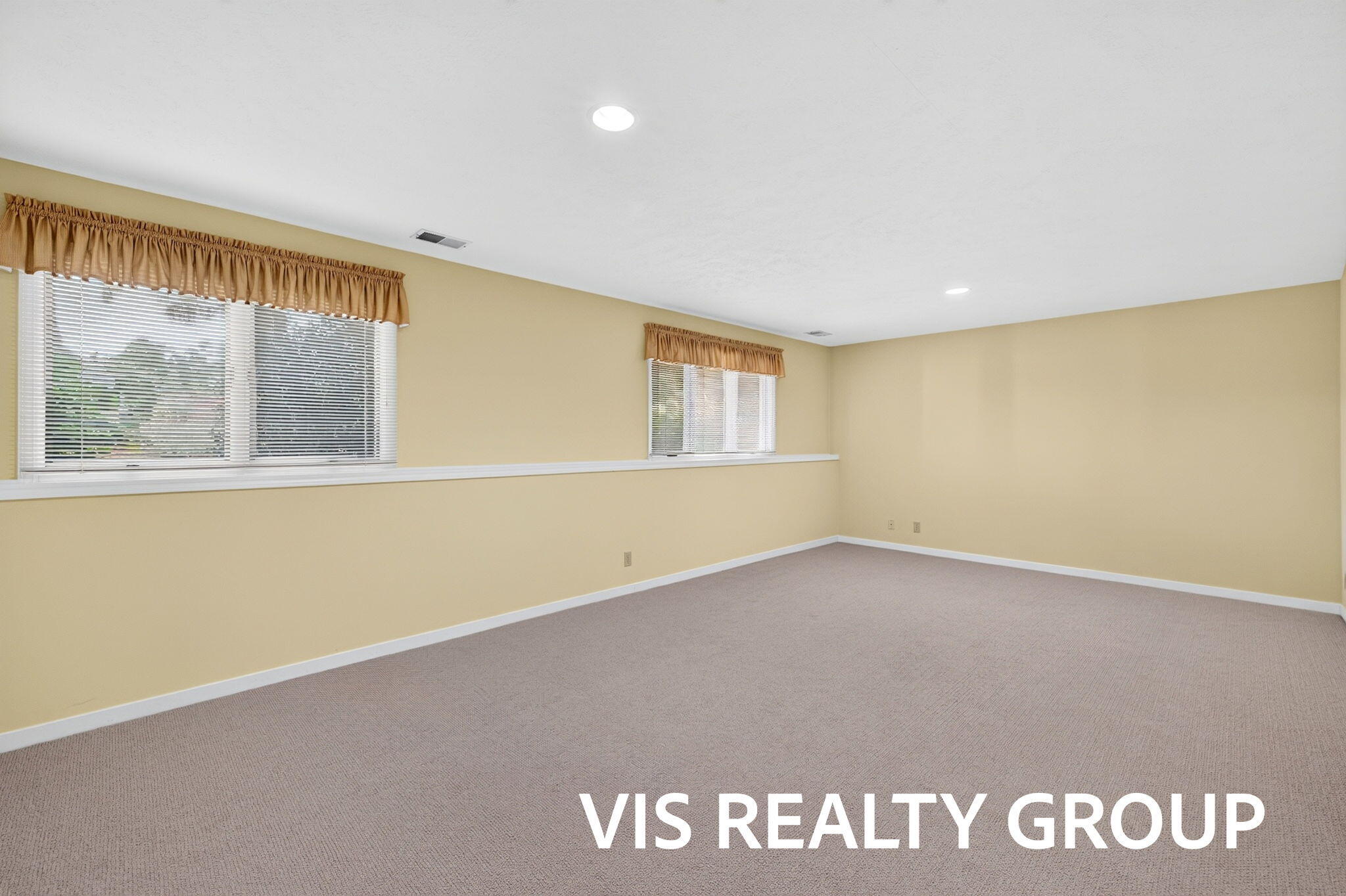 851 Claremont Court Property Photo 26