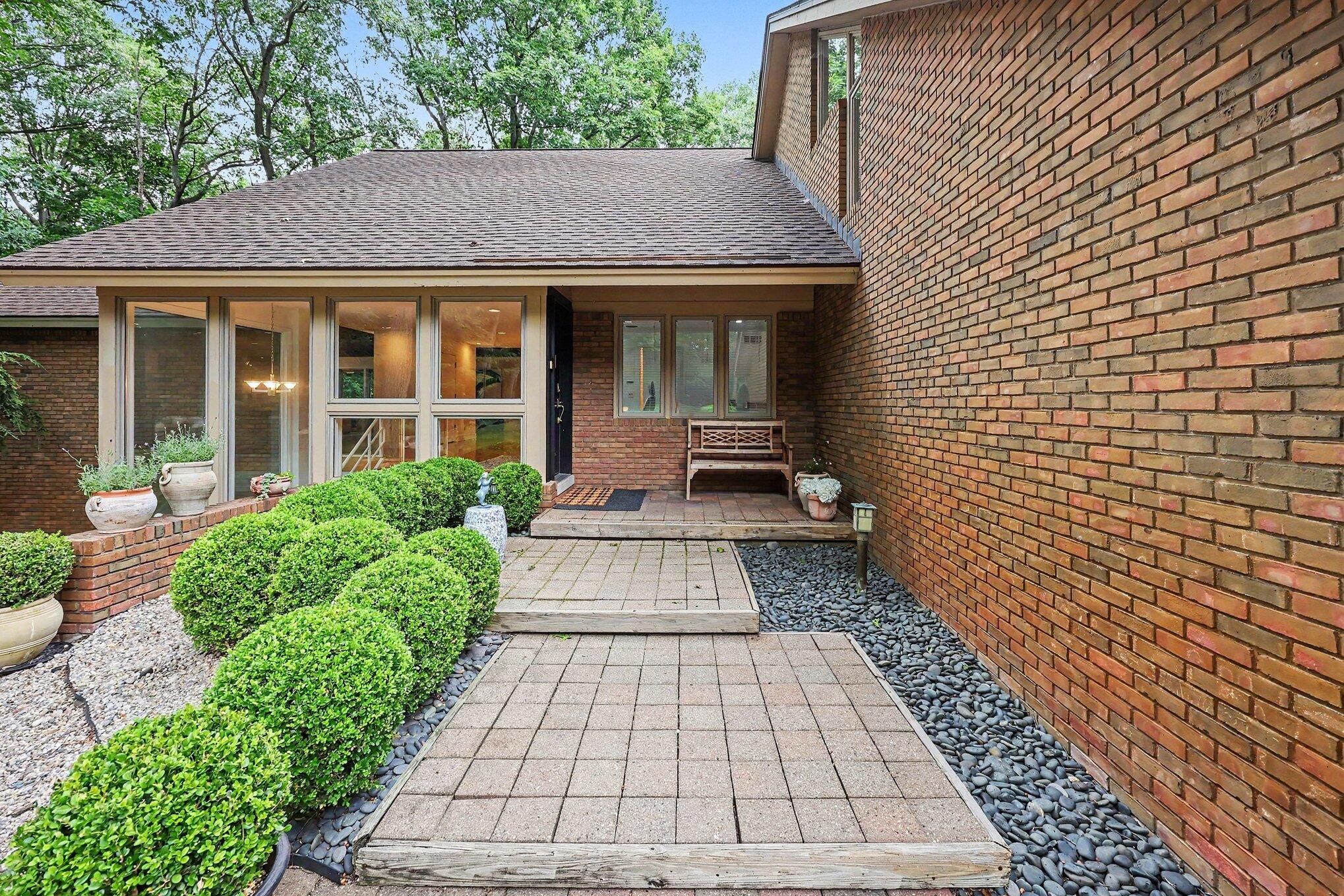 5315 Red Fox Run Property Photo 5