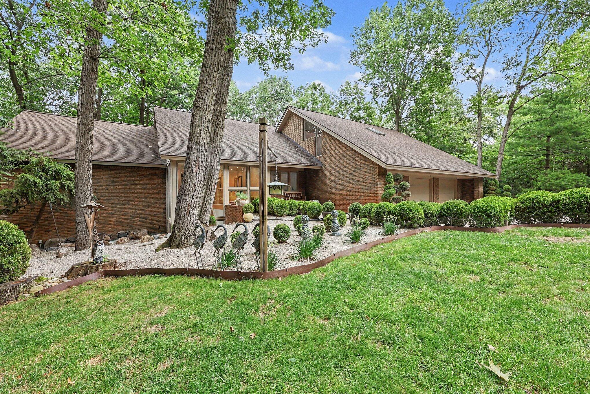 5315 Red Fox Run Property Photo 8
