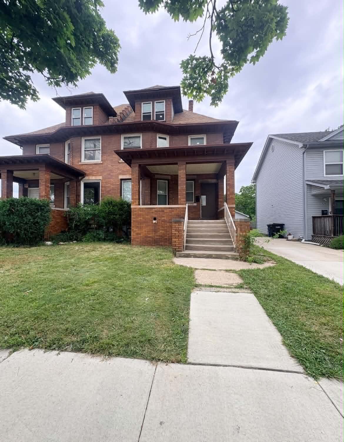 668 Pingree Street Property Photo 1