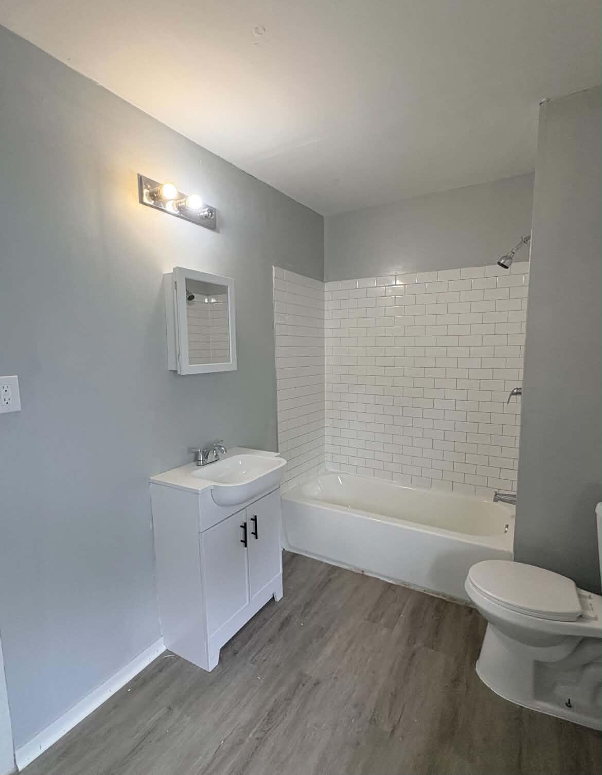 668 Pingree Street Property Photo 3
