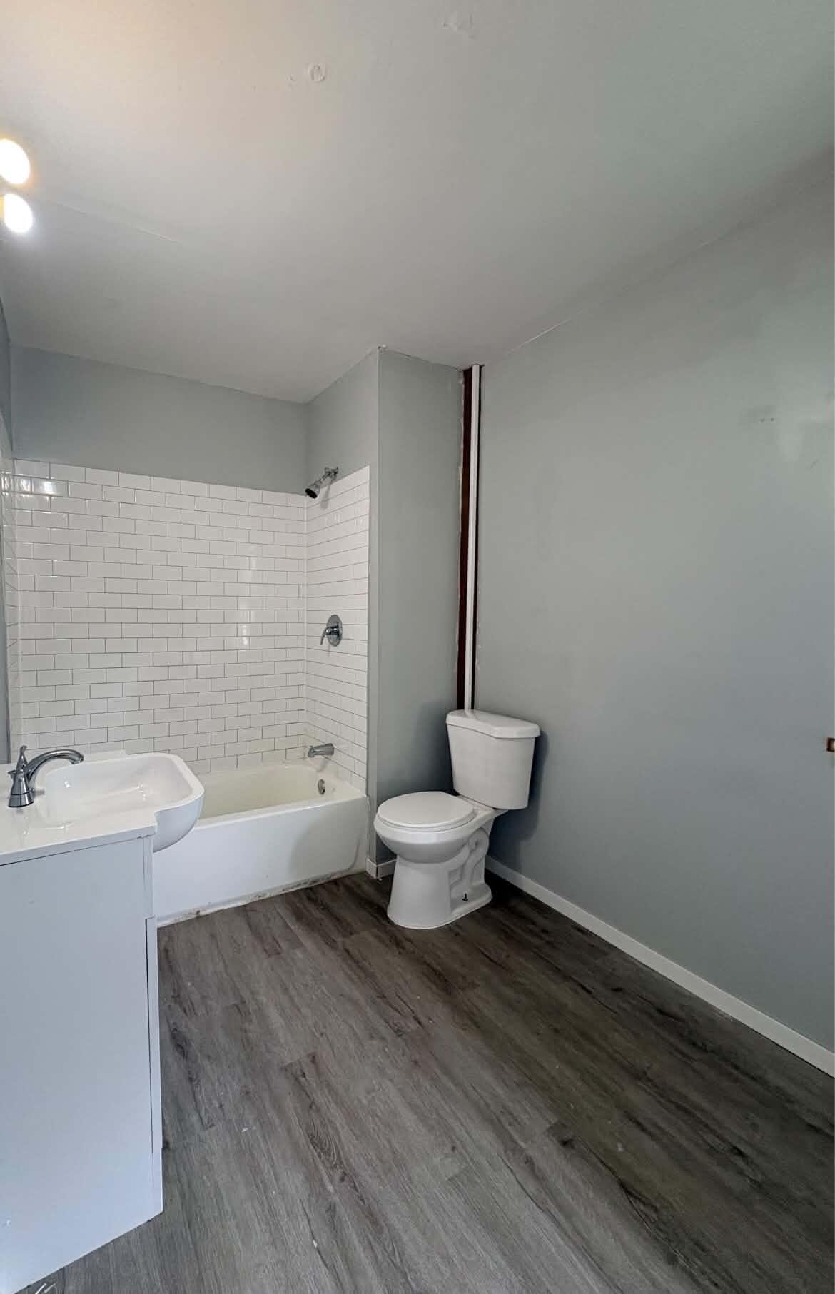 668 Pingree Street Property Photo 8