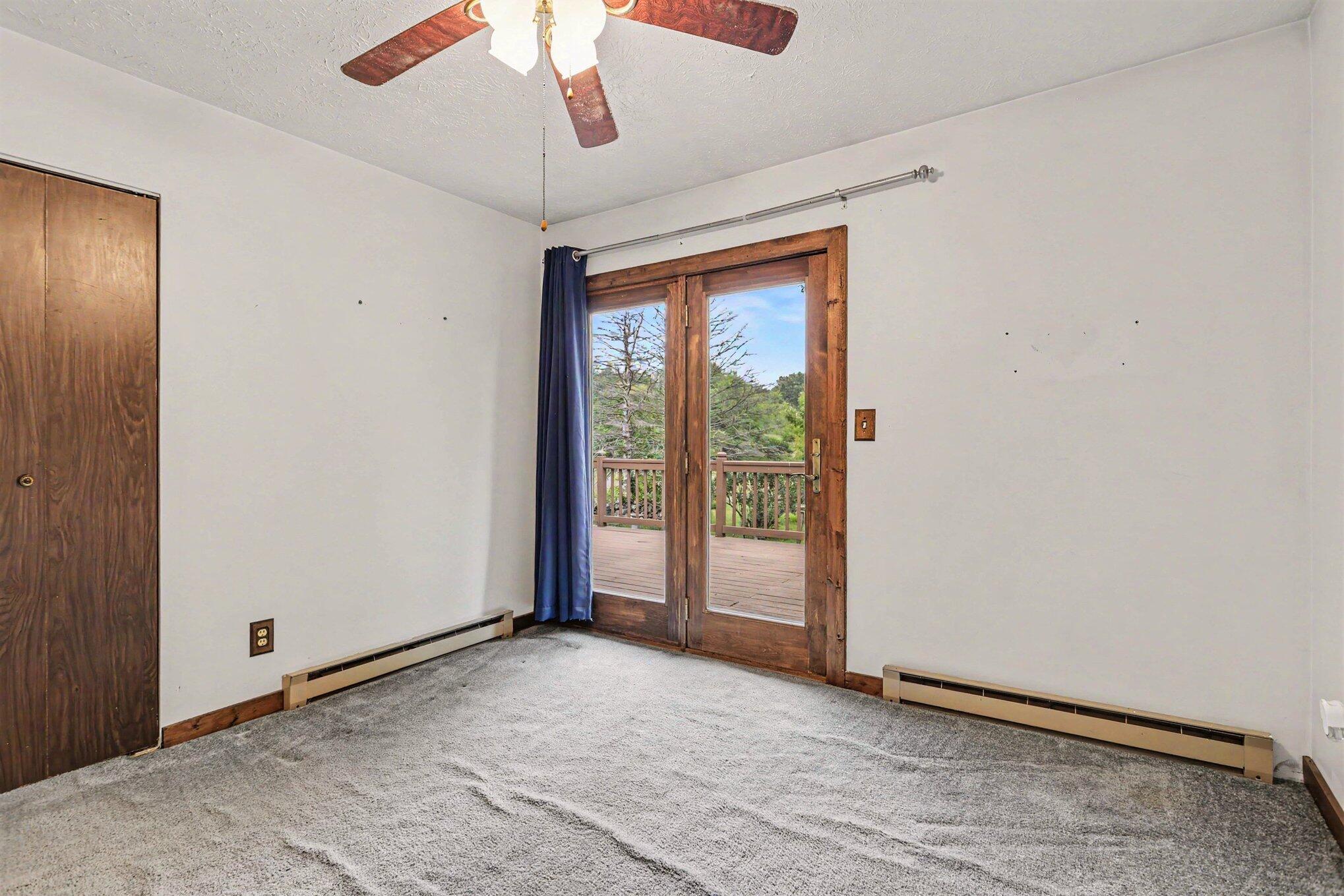 2785 Eaman Road Property Photo 16
