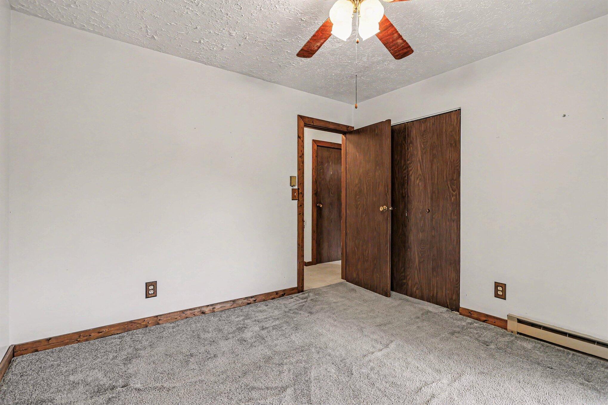 2785 Eaman Road Property Photo 17