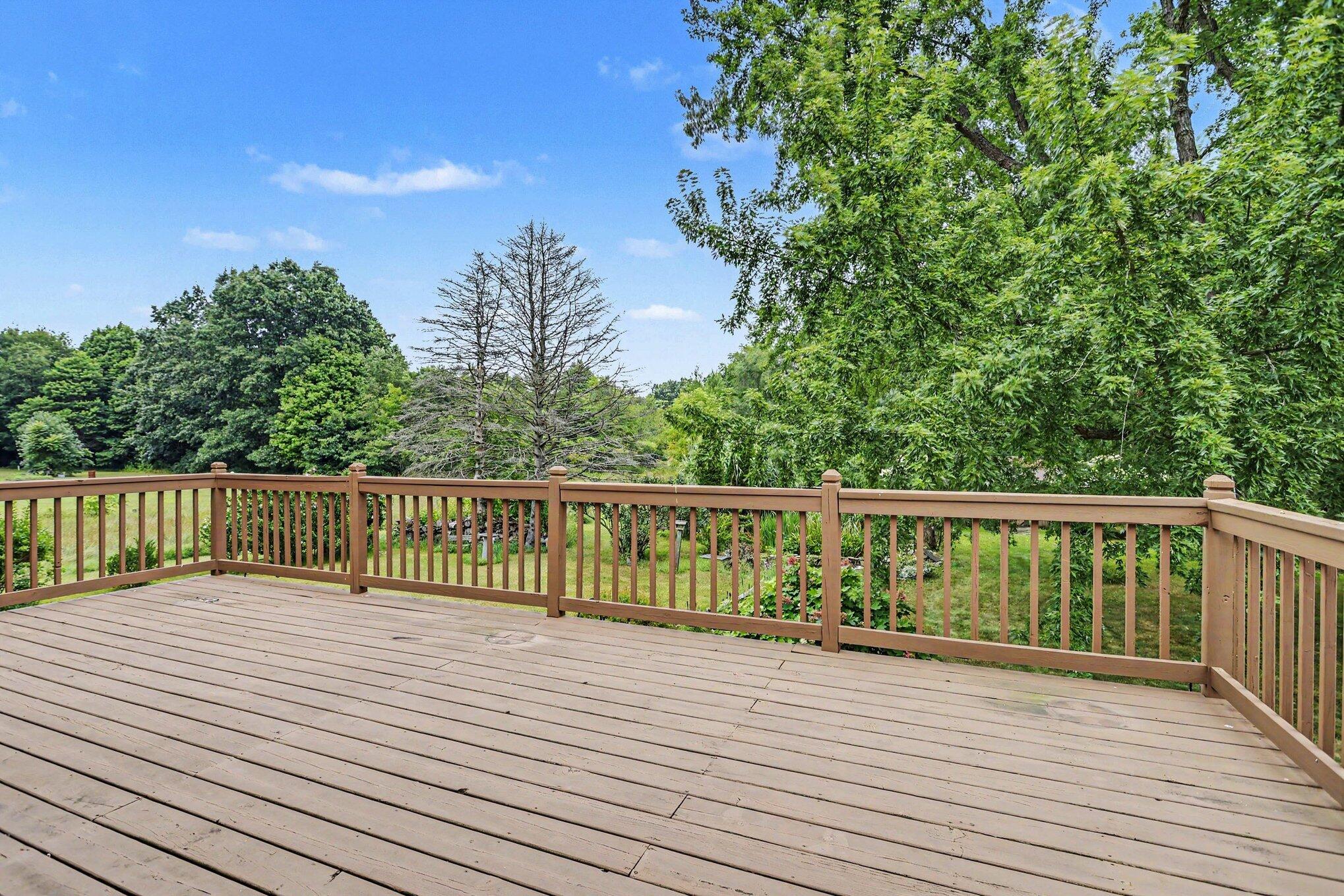 2785 Eaman Road Property Photo 24