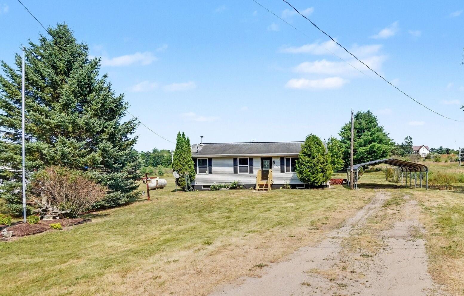 6918 S Saddler Road Property Photo 3