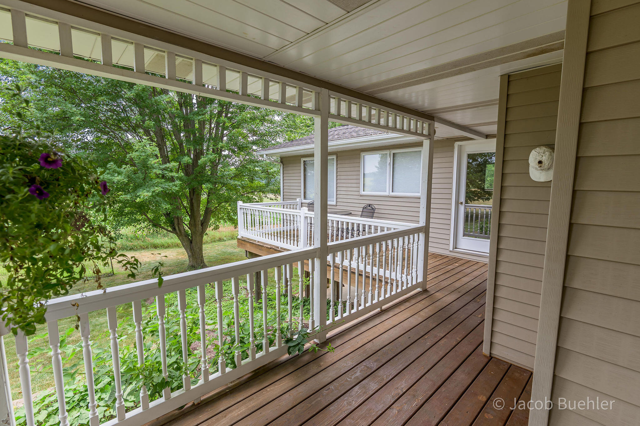 6477 Usborne Road Property Photo 6