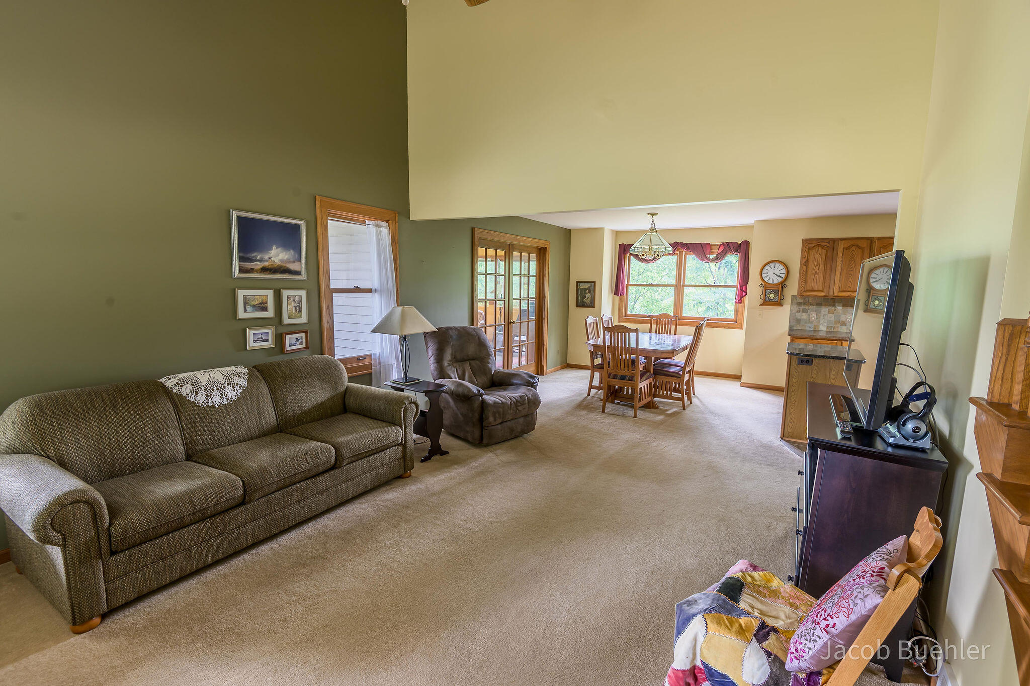6477 Usborne Road Property Photo 11