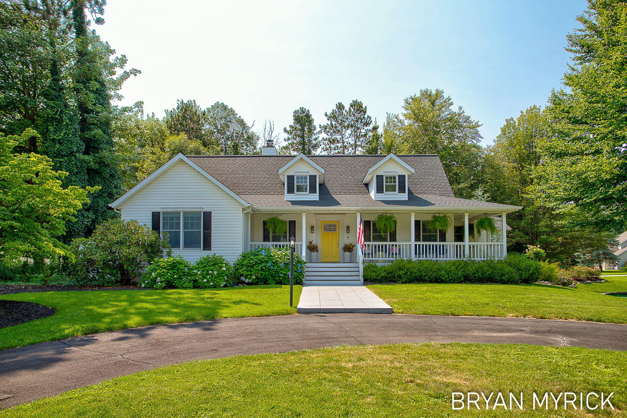 4612 Forest Lane Property Photo 1