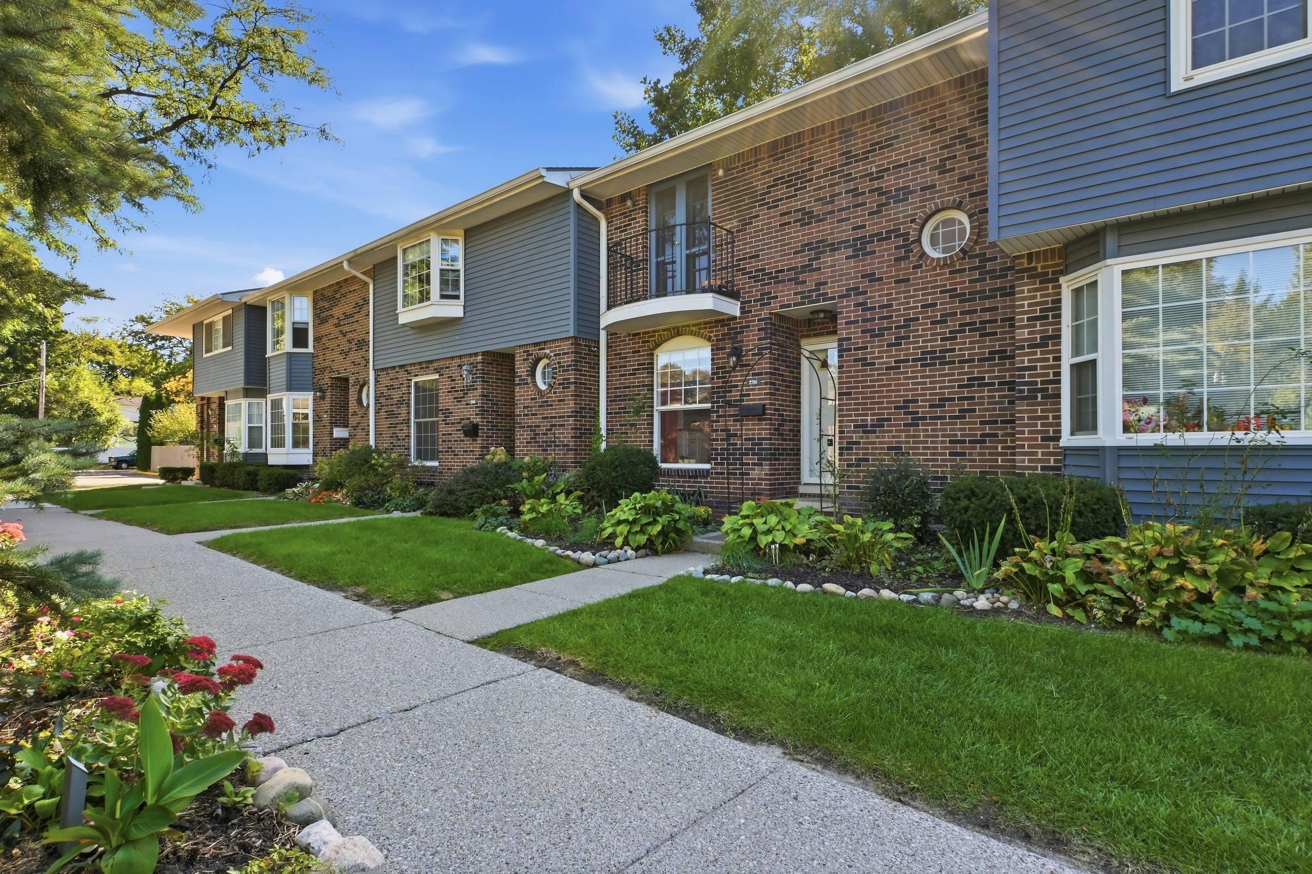 2798 Page Avenue