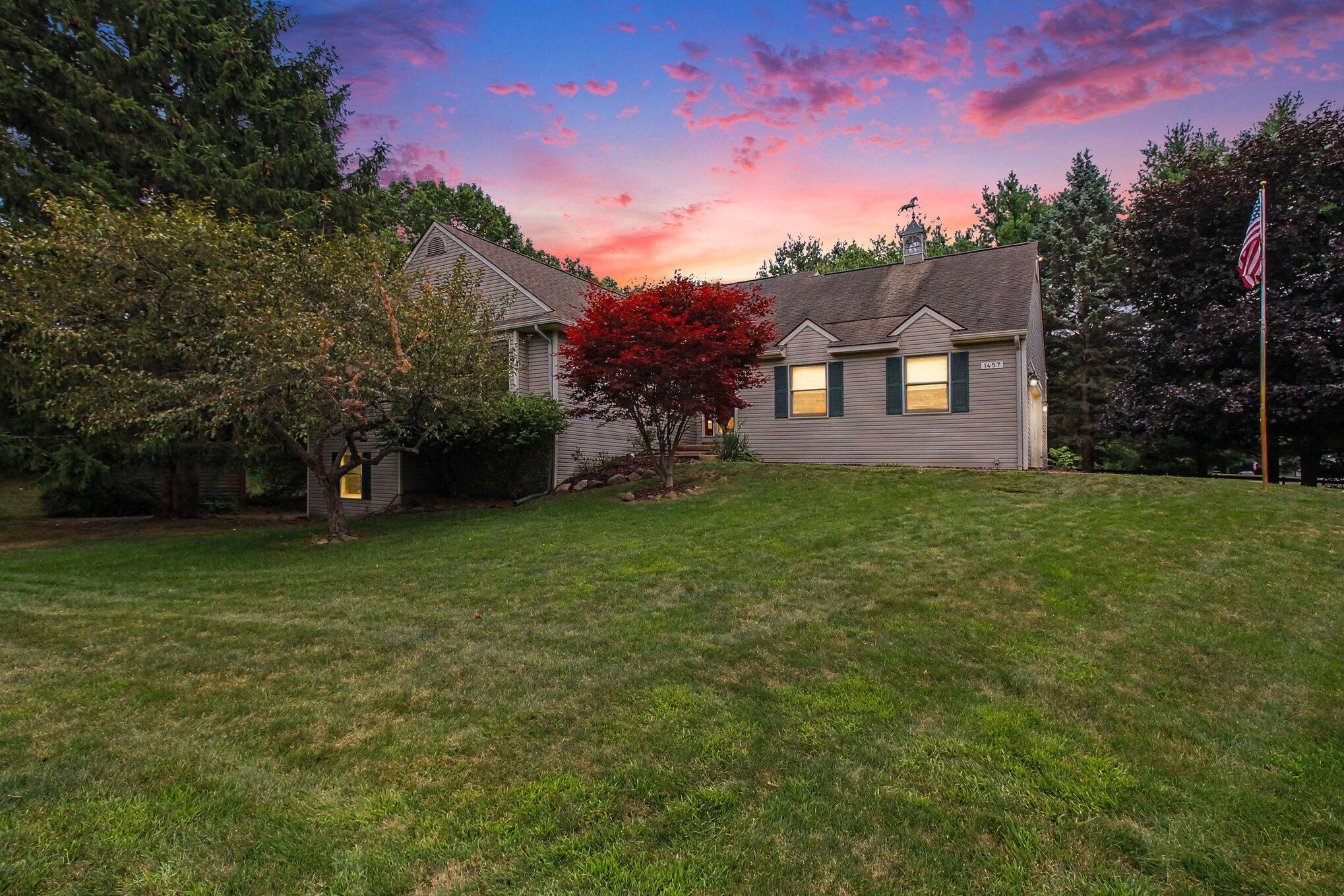 1457 Indian Trail