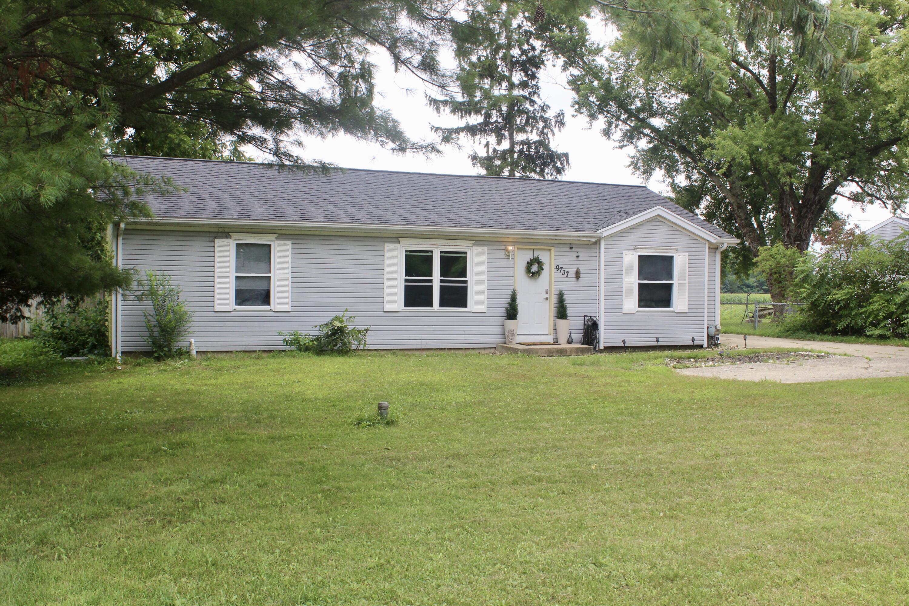 9737 S Sprinkle Road Property Photo 1