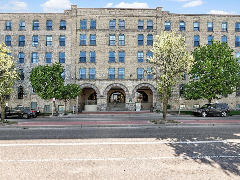 940 Monroe Avenue NW 307 Property Photo 1