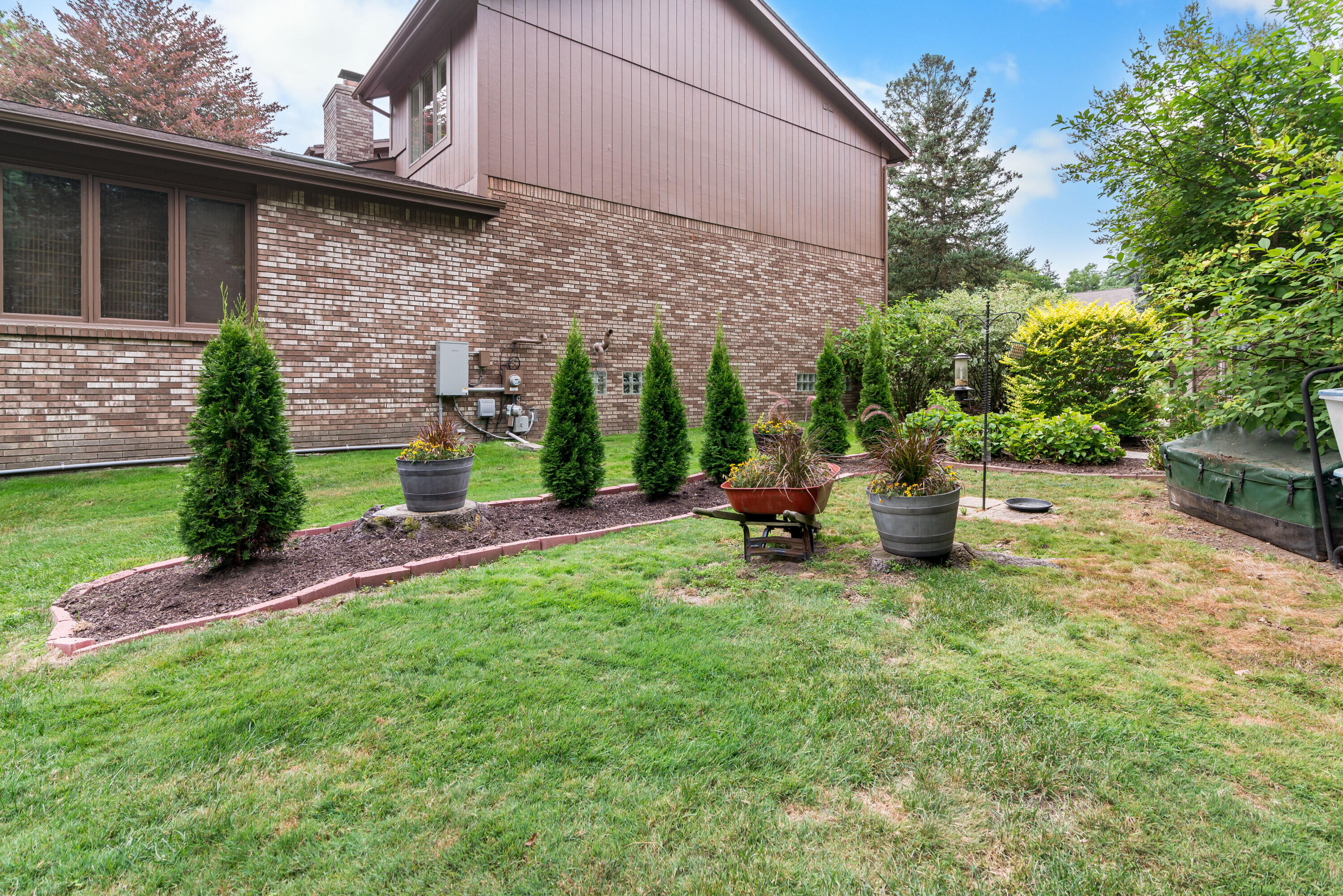 29822 Deer Run Property Photo 14