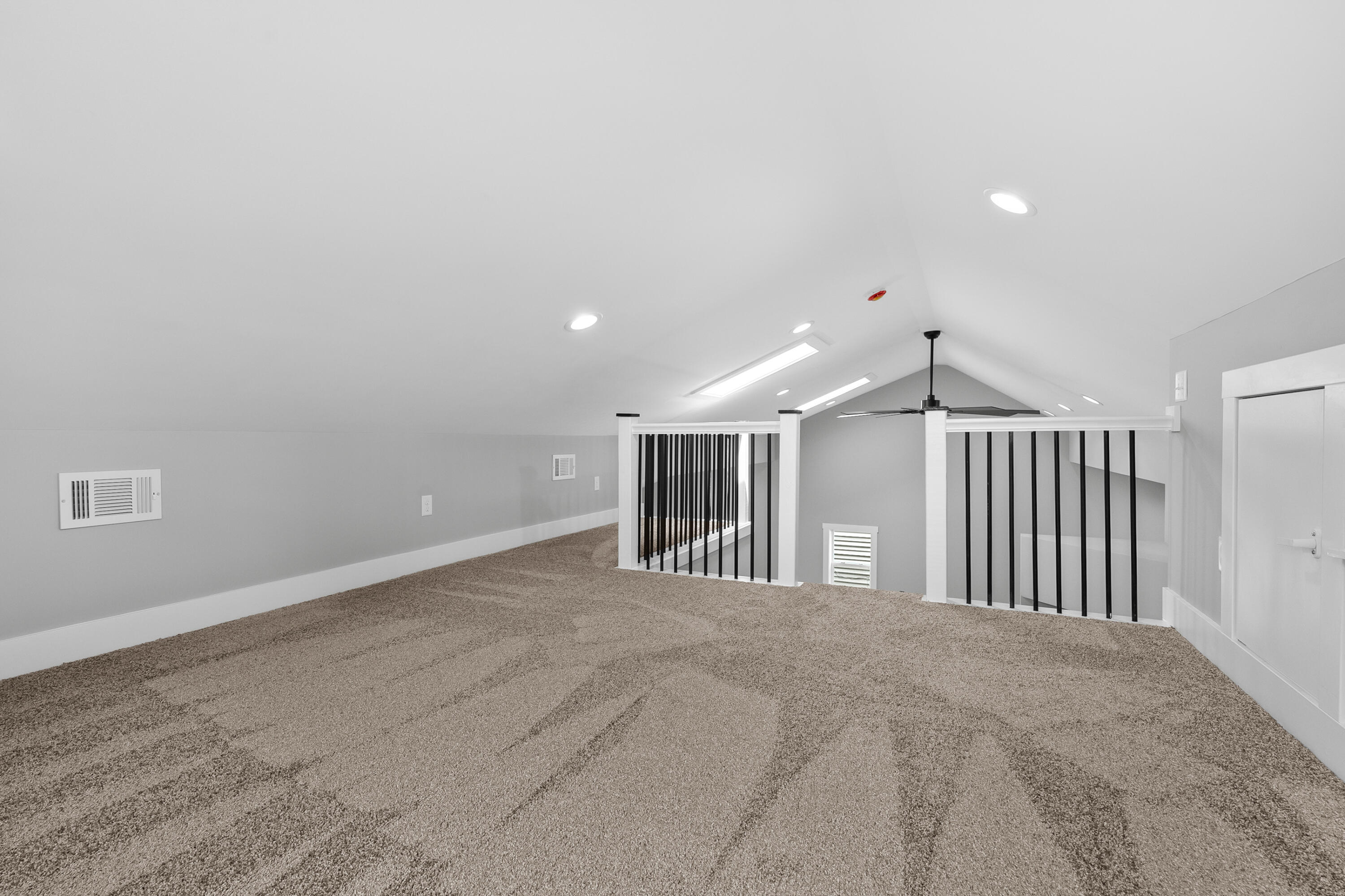 10574 Tomkinson Property Photo 18