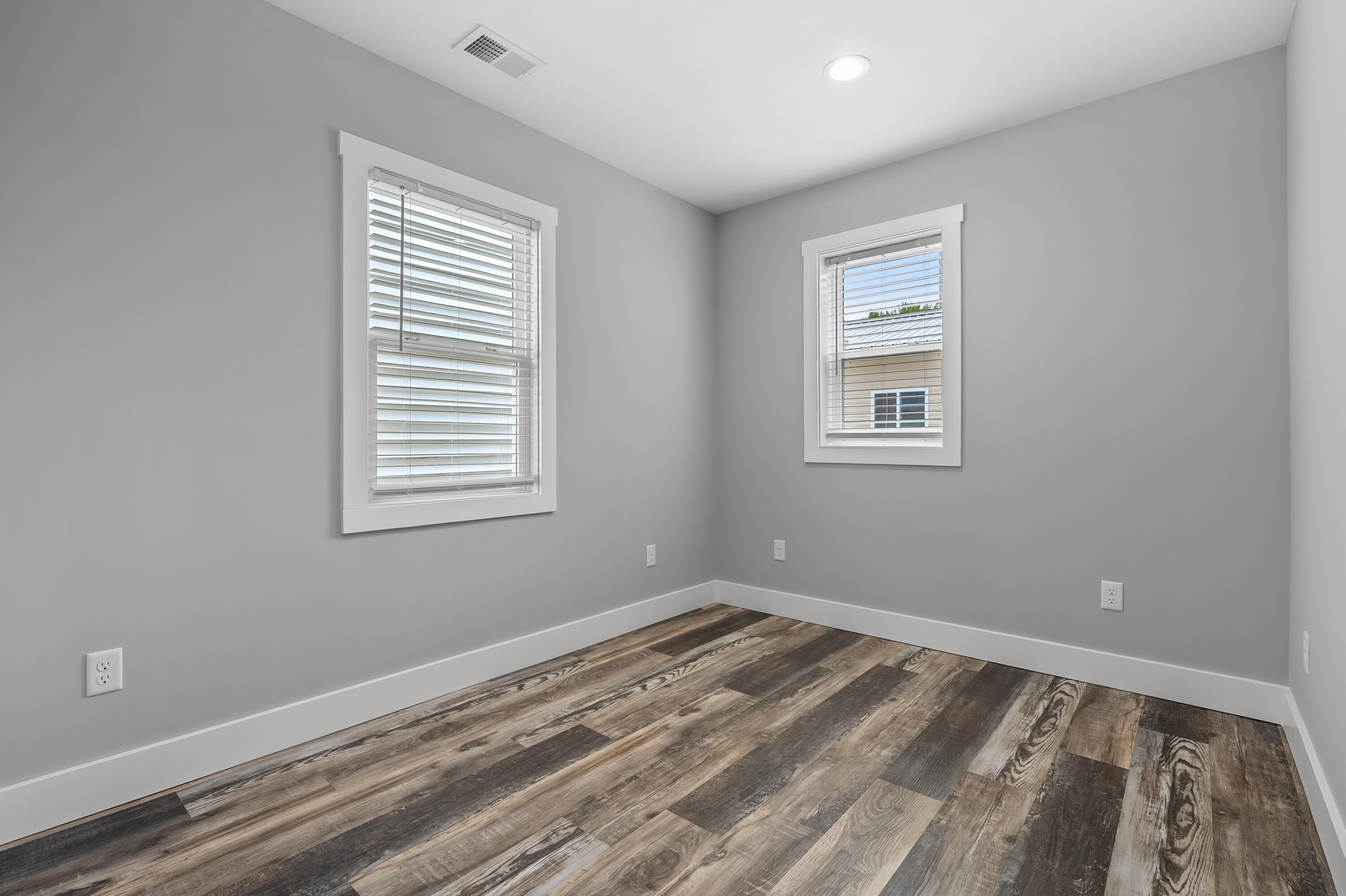 10574 Tomkinson Property Photo 23