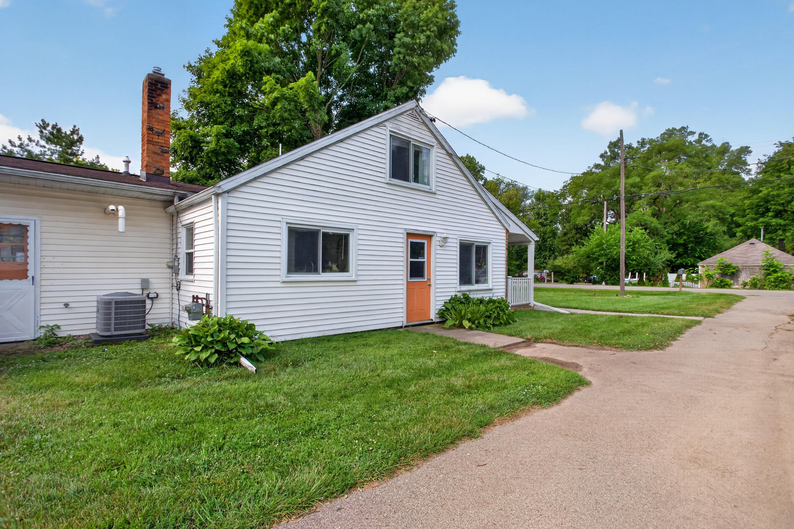 221 Teft Road Property Photo 3