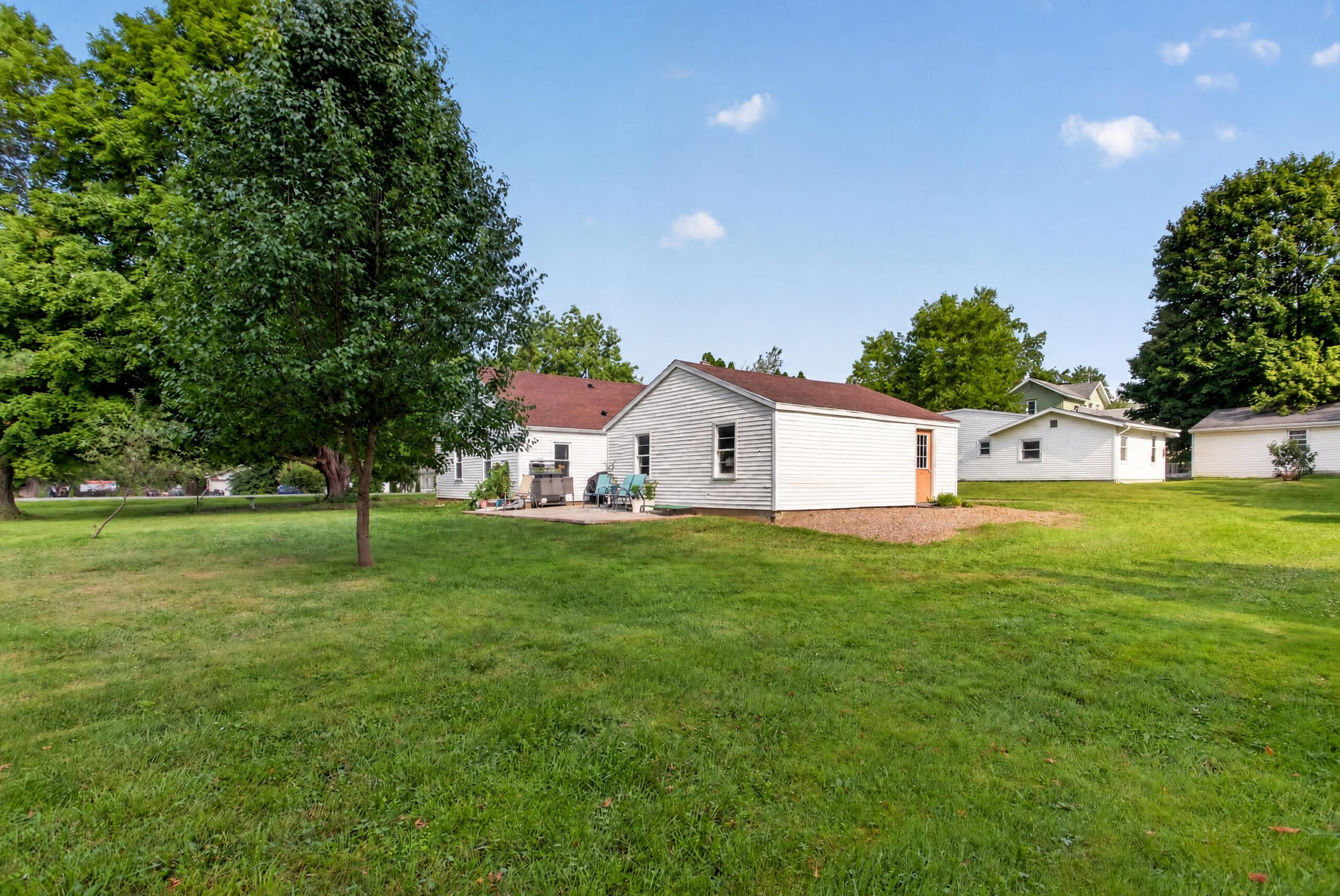 221 Teft Road Property Photo 6
