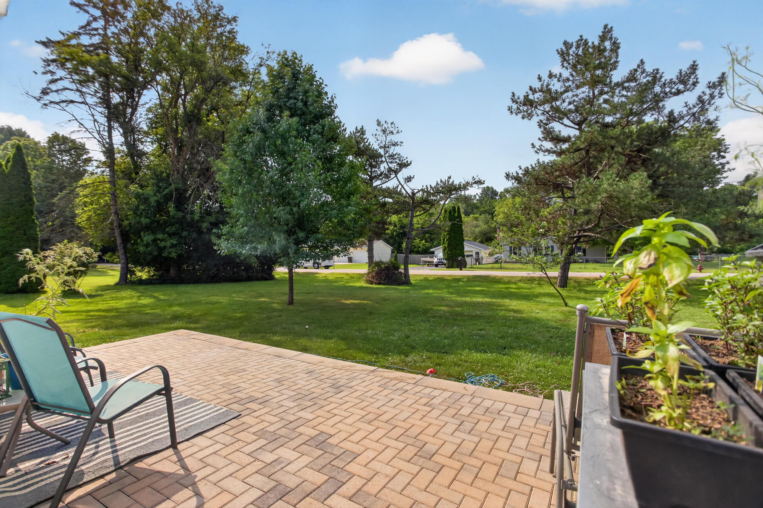 221 Teft Road Property Photo 7