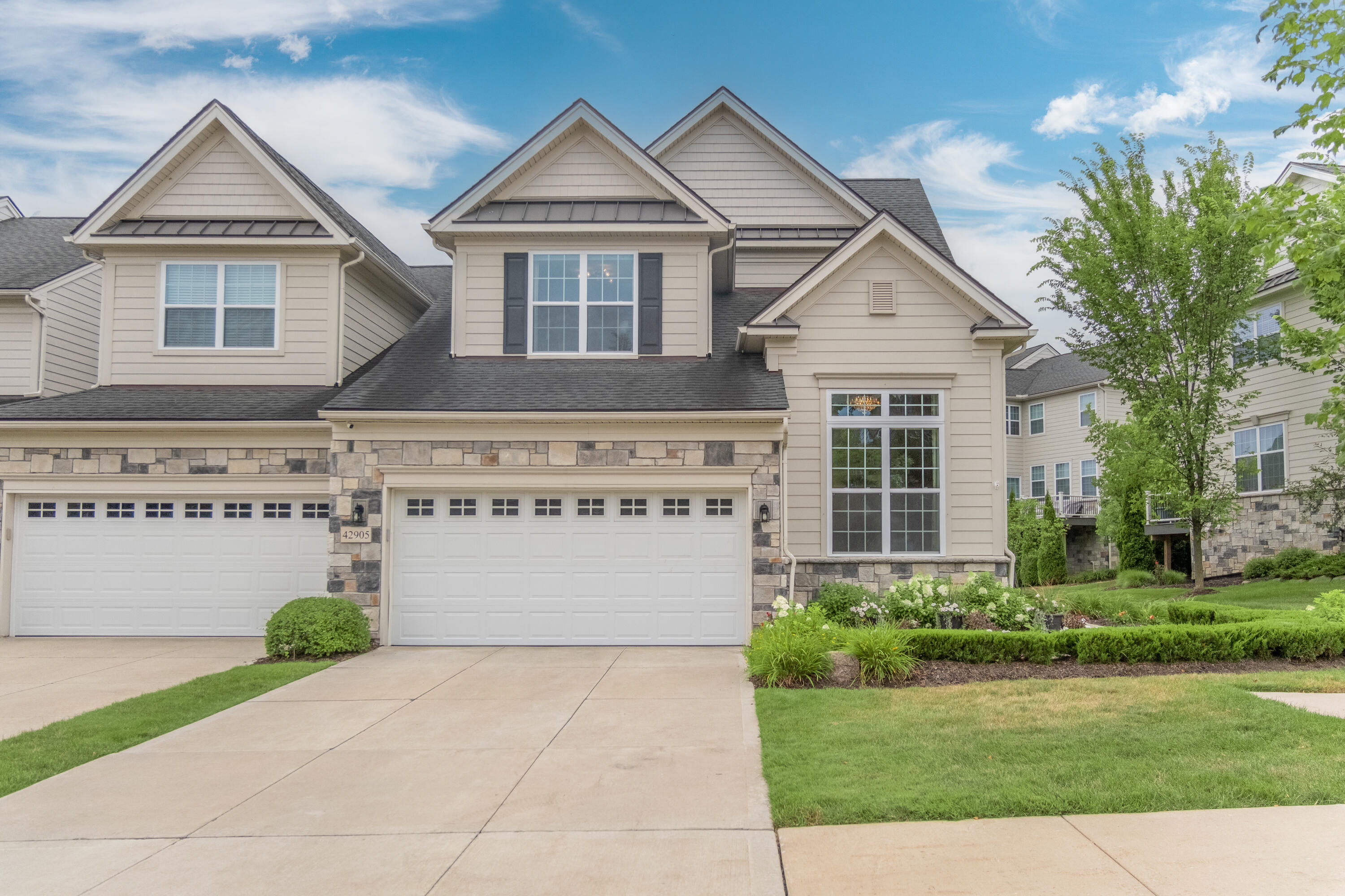 42905 Cardinal Way Property Photo 1