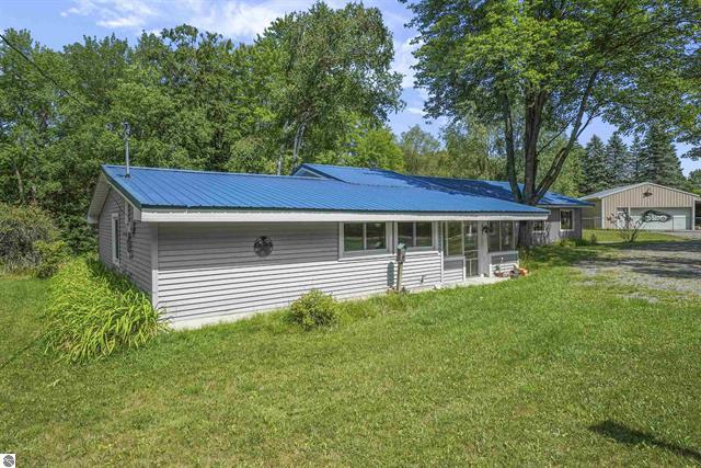 6145 Parker Drive Property Photo 8