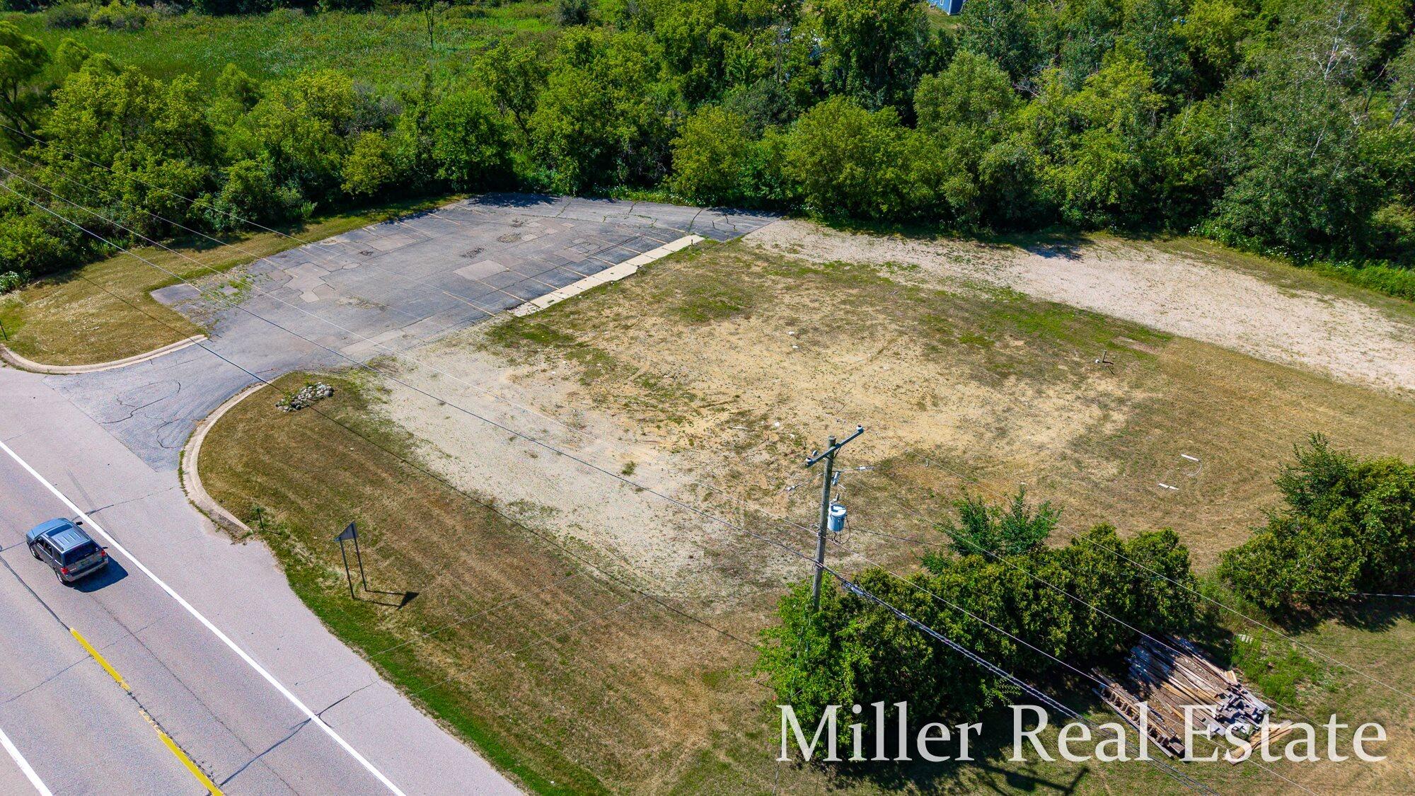 3207 M-37 Property Photo 5