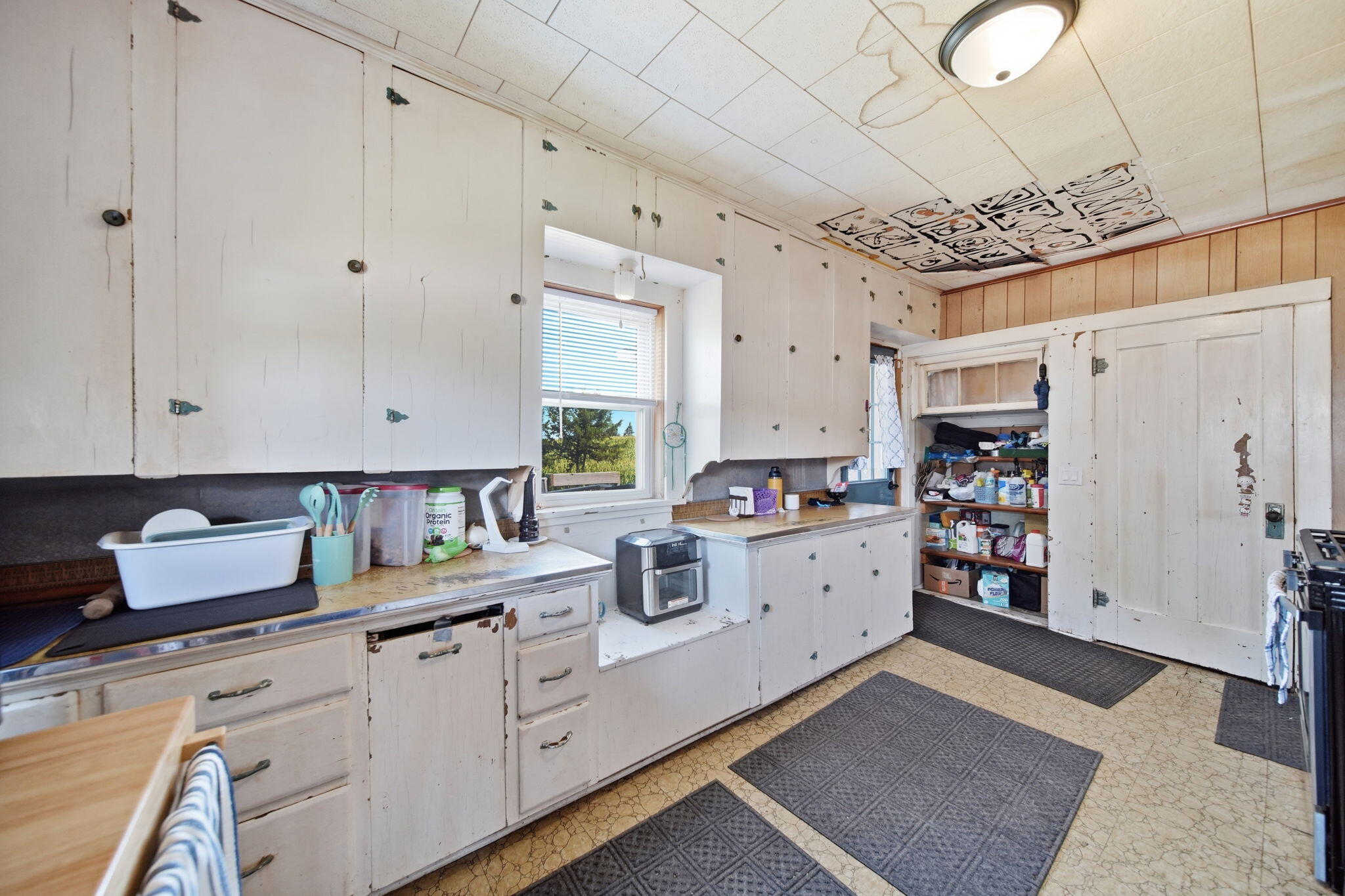 16570 Cement City Road Property Photo 8