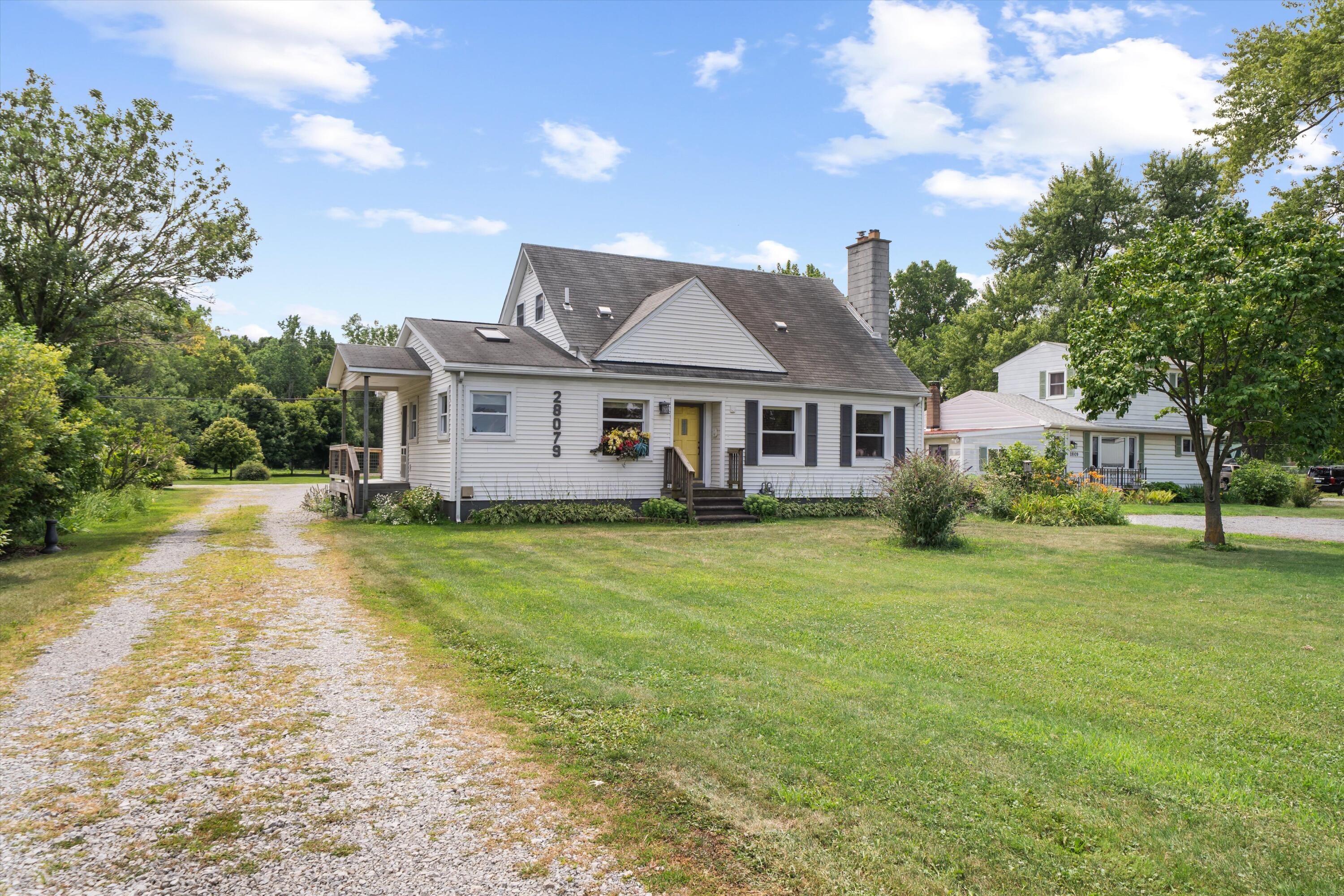 28079 Goddard Road Property Photo 1