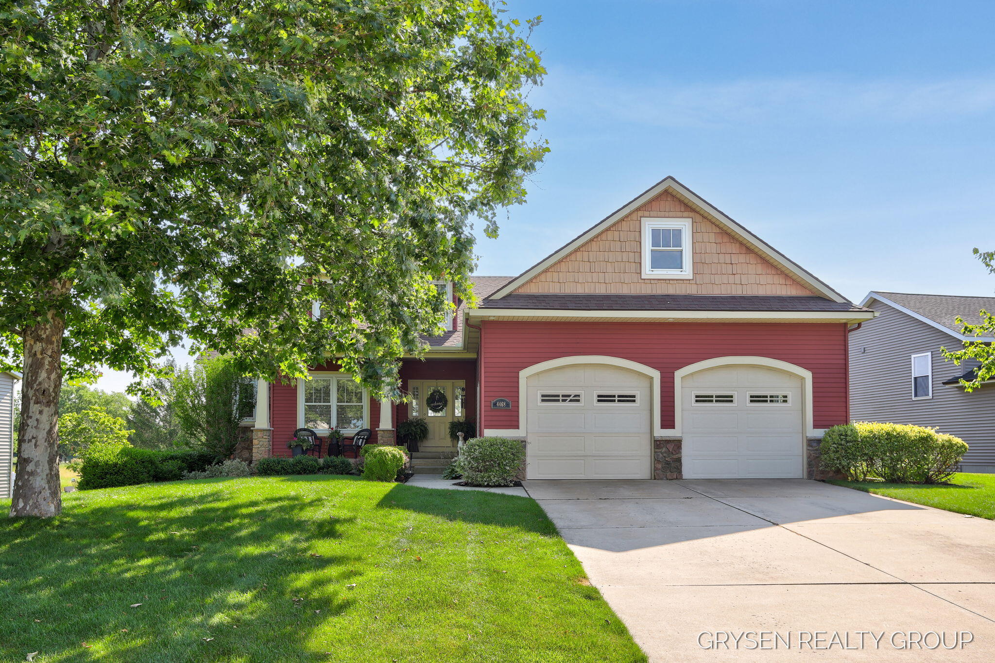 4468 Stable Drive Property Photo 1