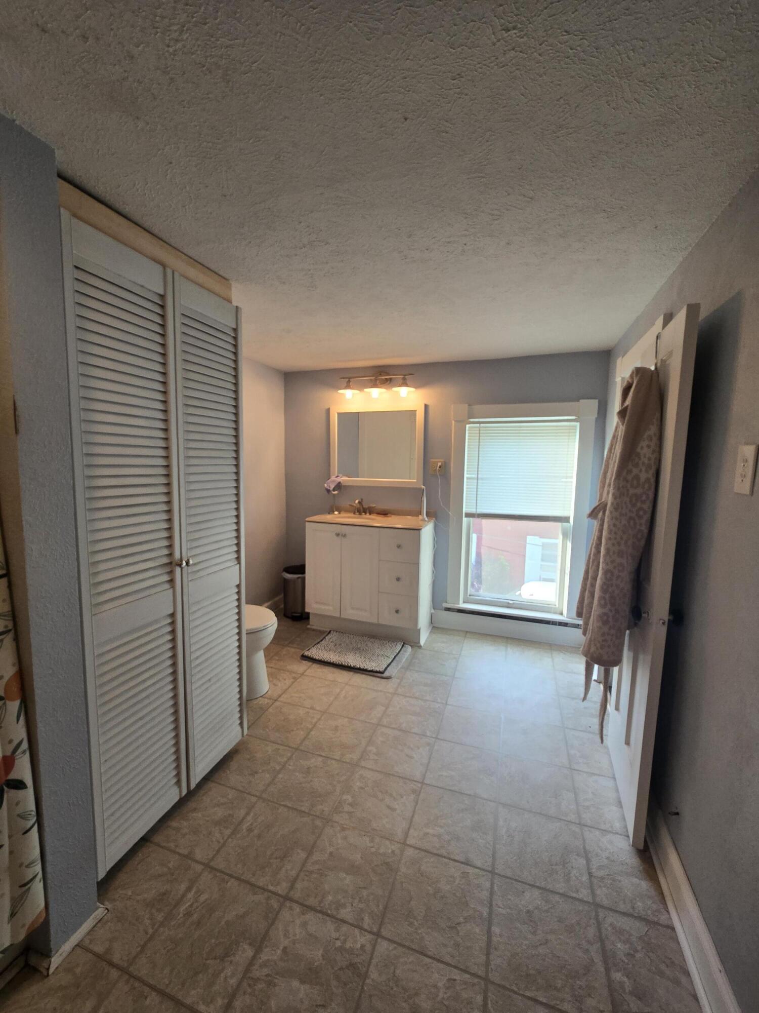 642 Maple Street Property Photo 36