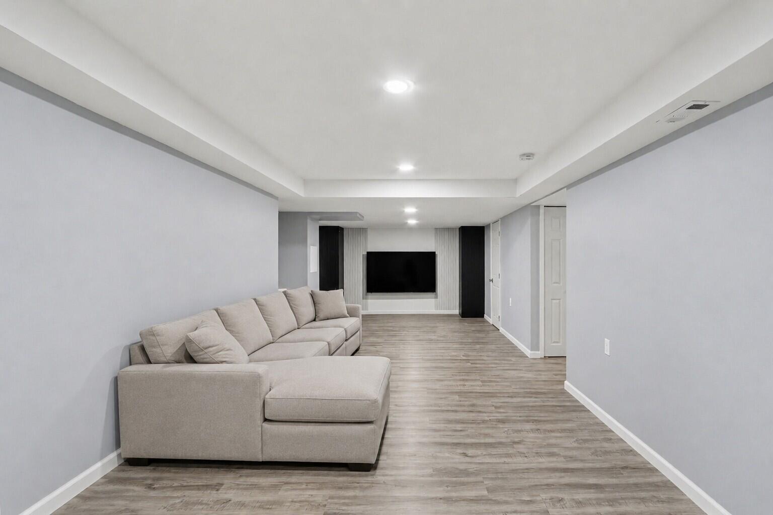1323 Coolidge Avenue Property Photo 13