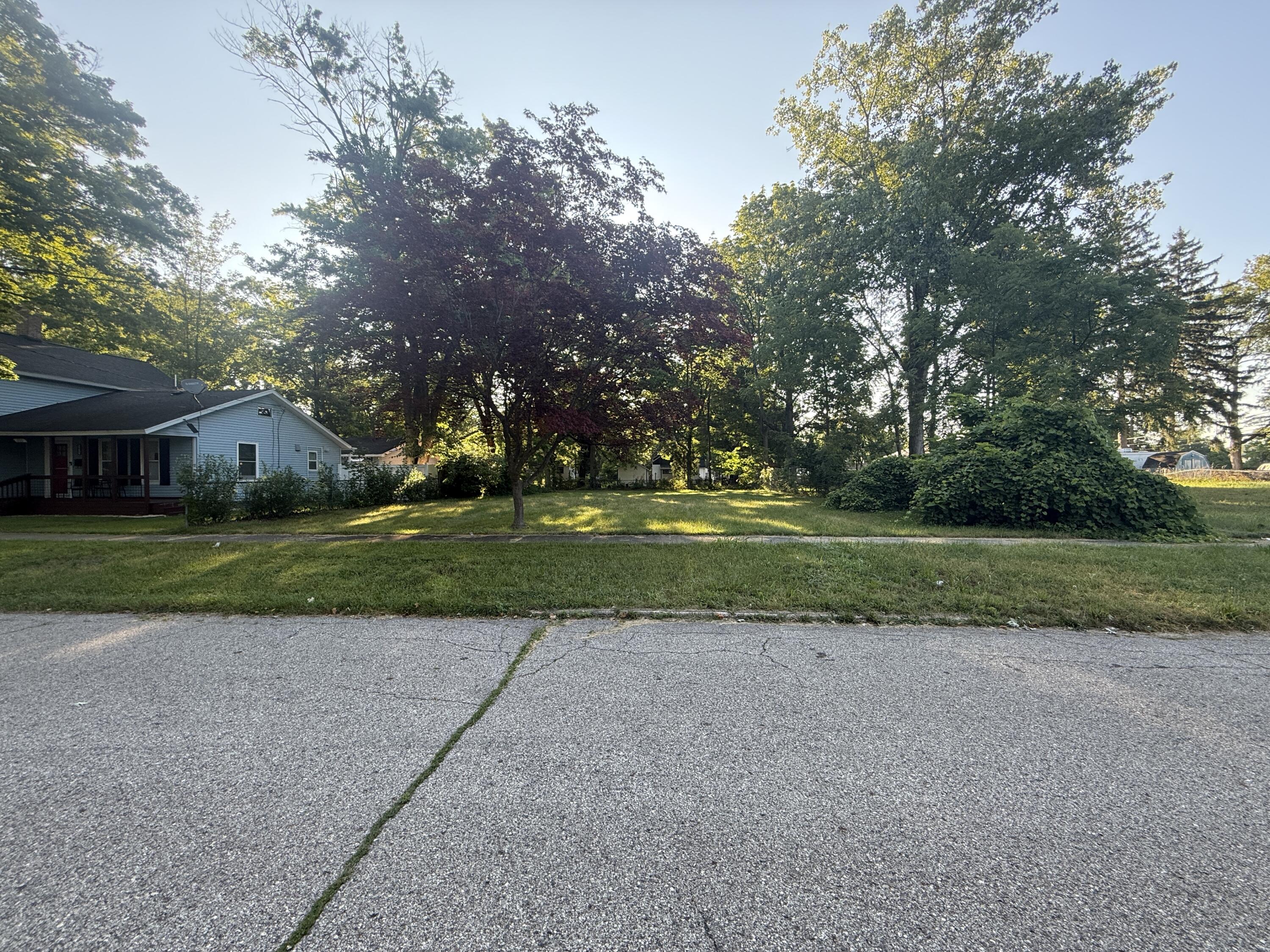 1015 N 6th Street Property Photo 2