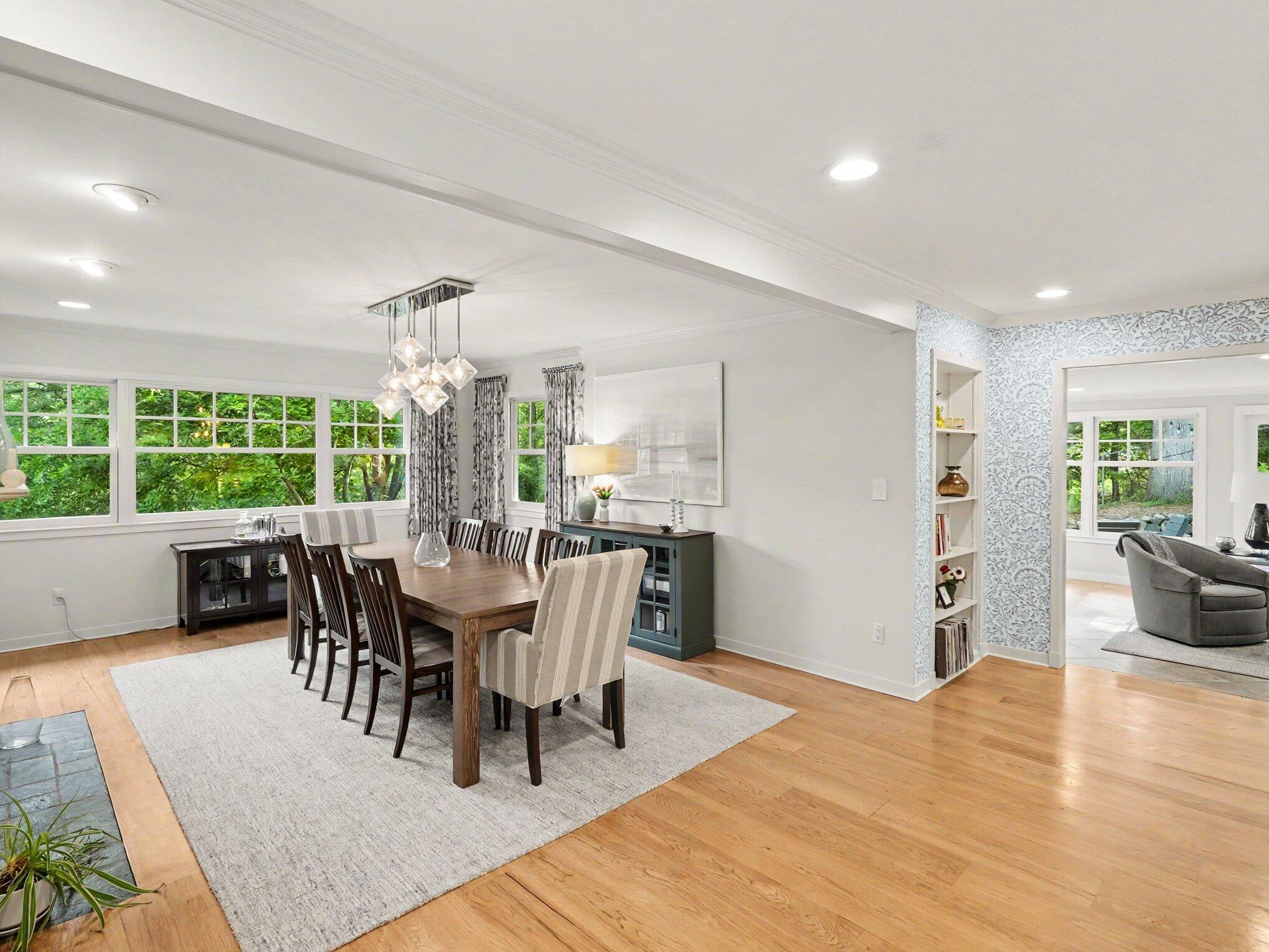 9 E Heatheridge Street Property Photo 6