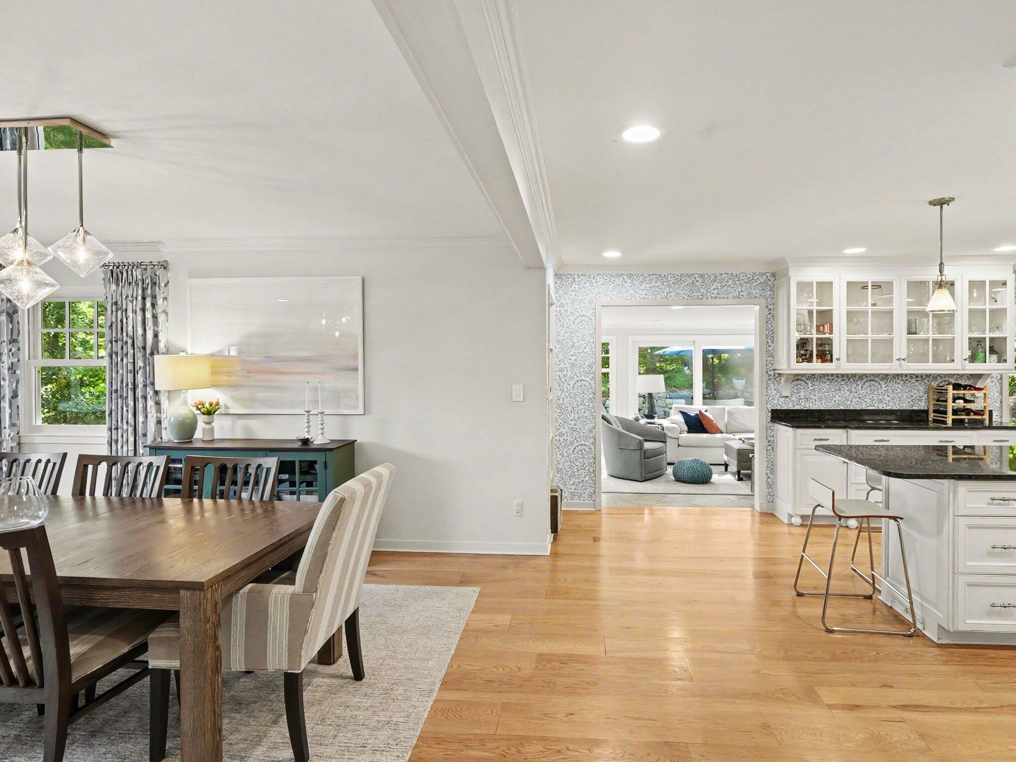 9 E Heatheridge Street Property Photo 10