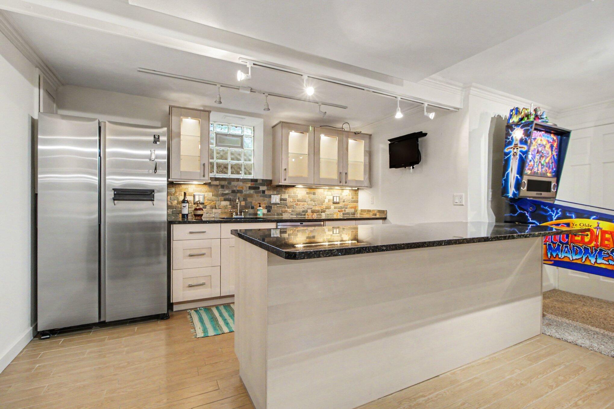 9 E Heatheridge Street Property Photo 37