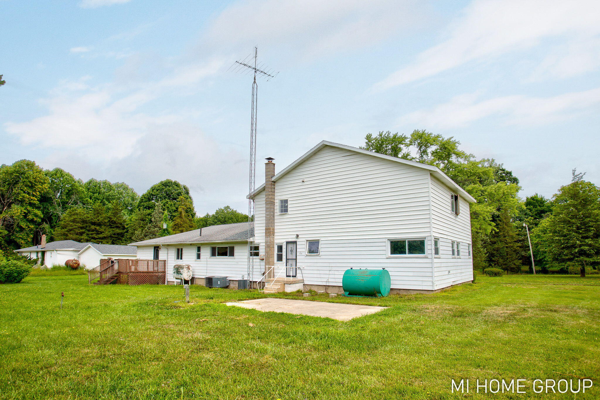 74721 30th Avenue Property Photo 9