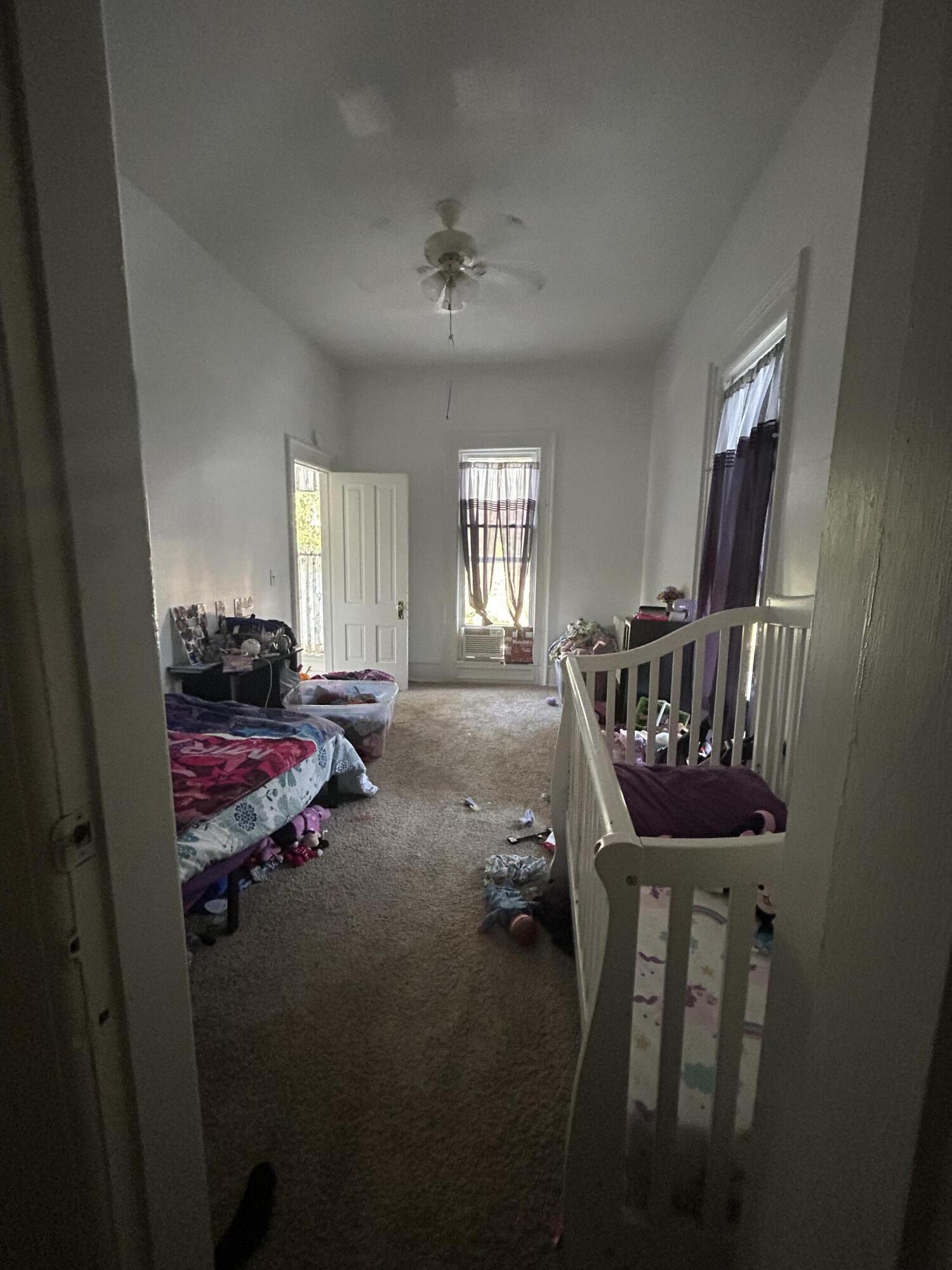 129 S East Street Property Photo 7