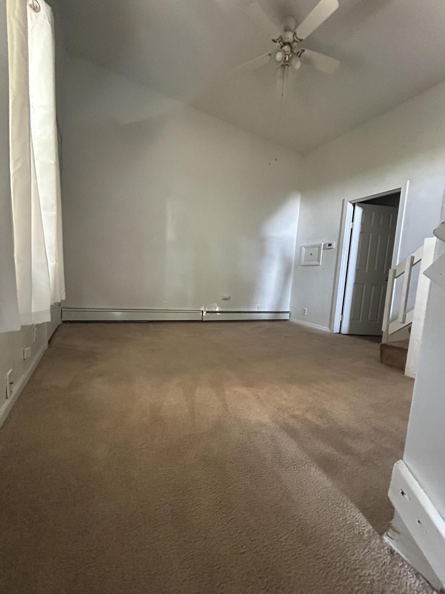 129 S East Street Property Photo 23