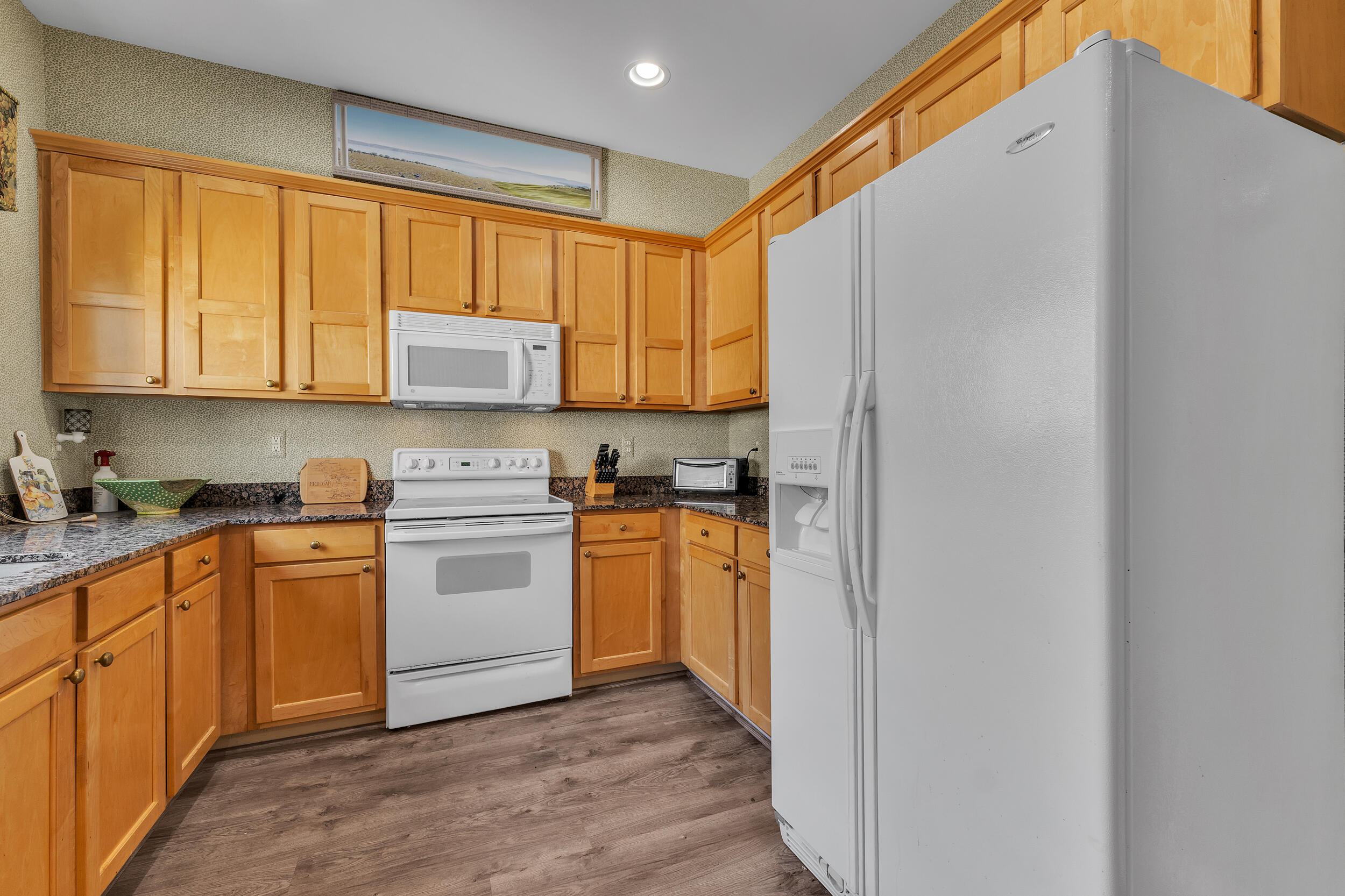 21521 Garrison Street Property Photo 13