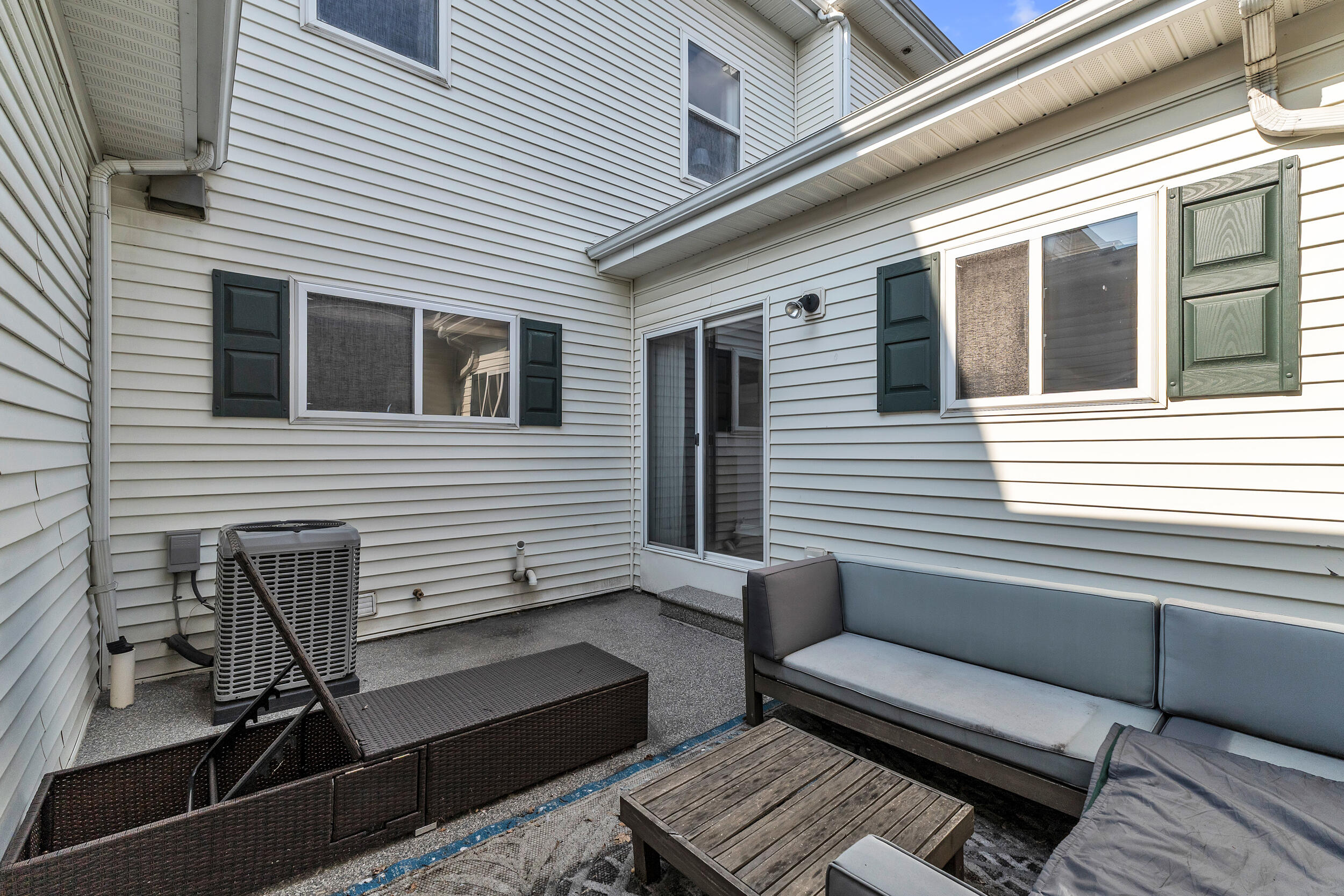 21521 Garrison Street Property Photo 35