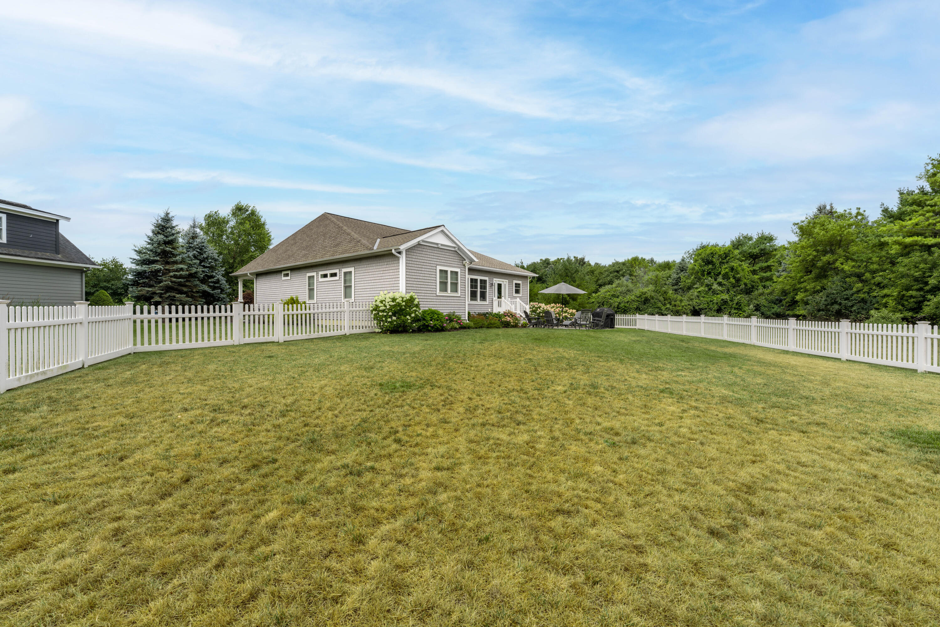 341 Parkside Lane Property Photo 39