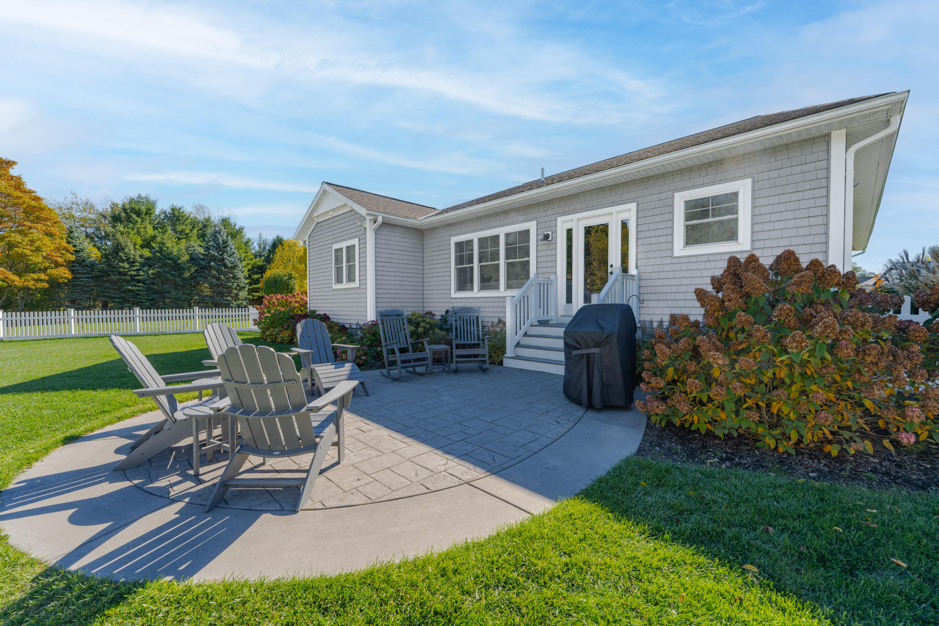 341 Parkside Lane Property Photo 42