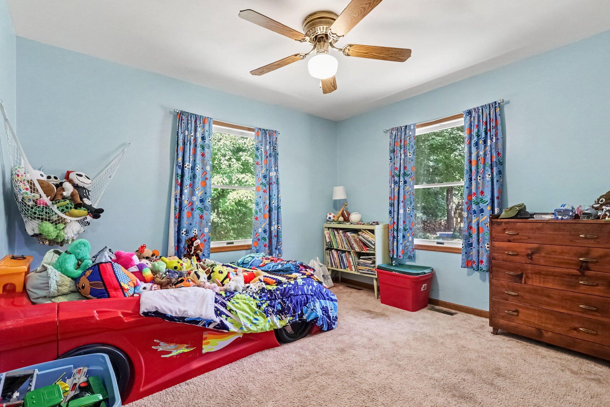 21321 Clear Lake Avenue Property Photo 15