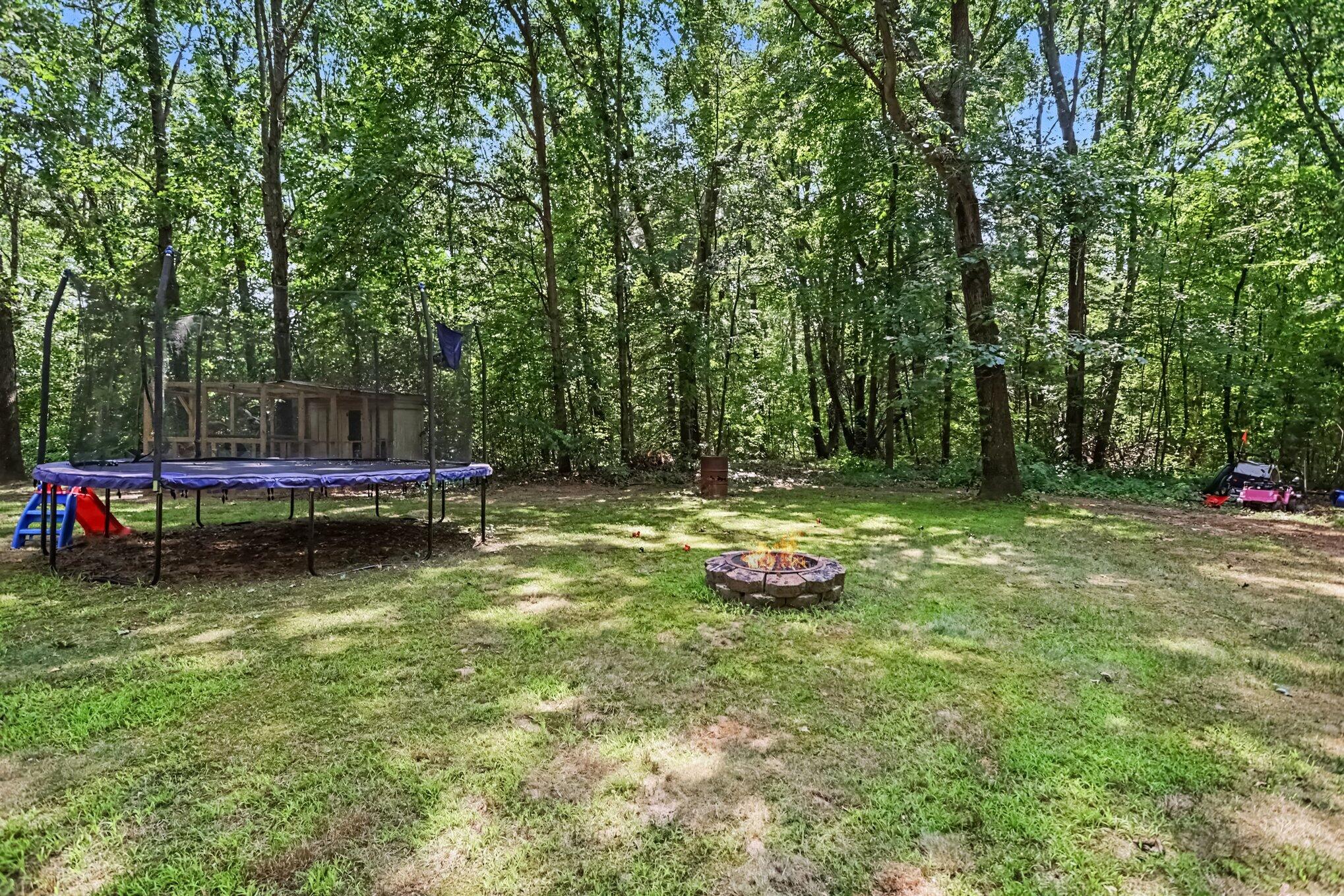21321 Clear Lake Avenue Property Photo 22