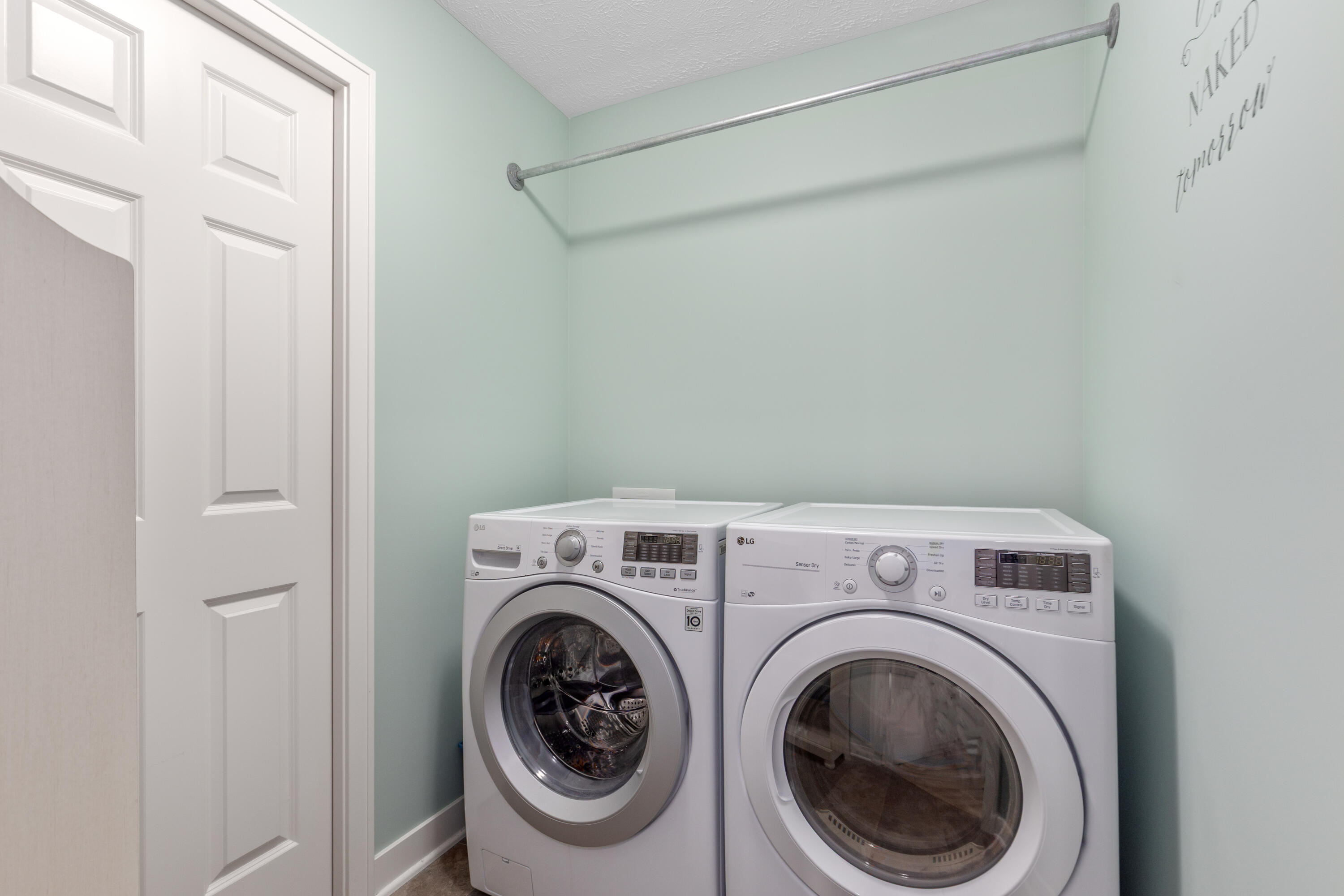 4478 Meadow Pond Way Property Photo 14